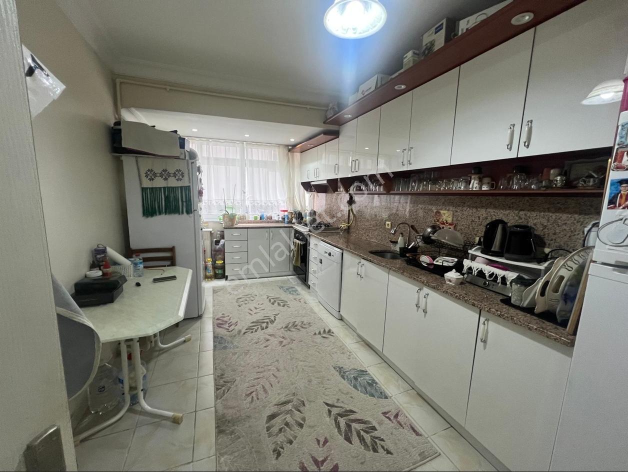 Başıbüyük Caddesi Paralelinde 3+1 Ara Katta Satılık Daire — fotoğraf 17