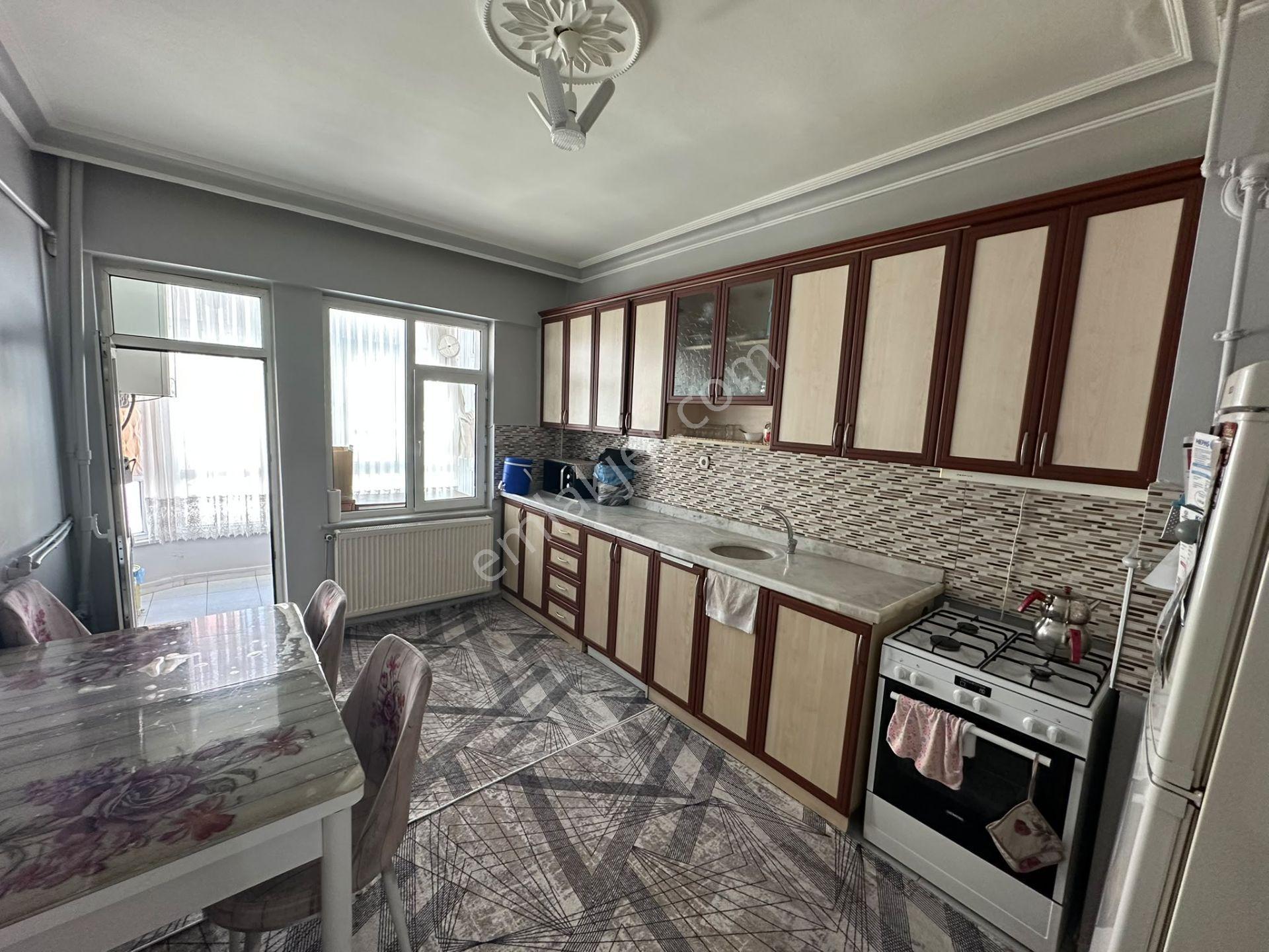 Tek Daire Fiyatına 2 Daire Veriyoruz 4+1/3+1 Satılık Daire — fotoğraf 8