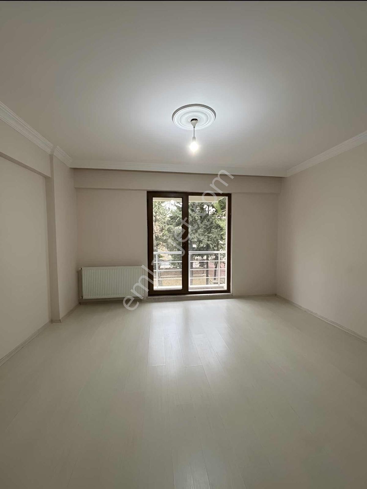 Yalova Merkez İsmetpaşa Mahallesi 2+1 Satılık Daire — fotoğraf 3