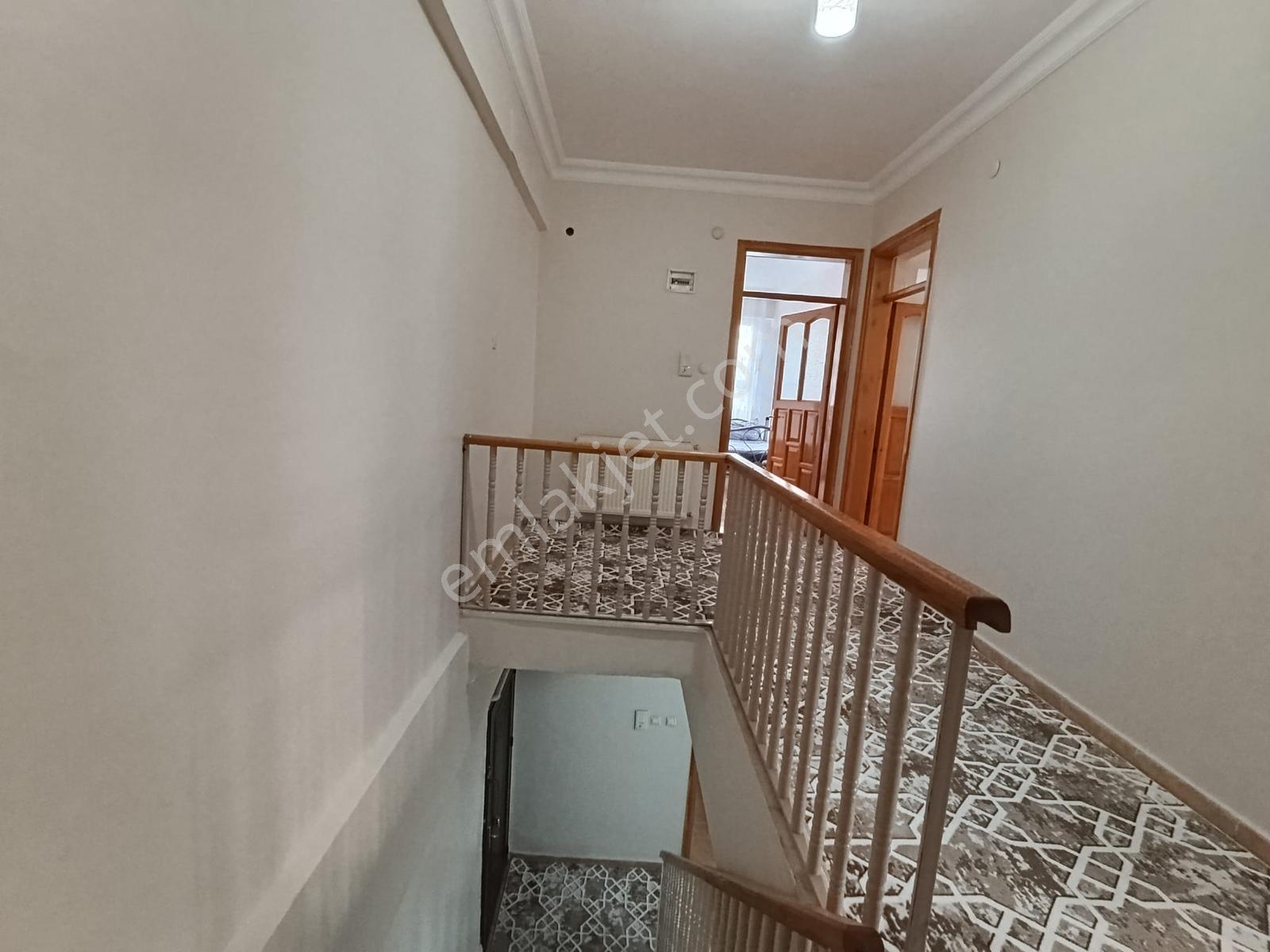 Baraj Emlak Özel Şanmed Hastanesi Yanı Dubleks Daire — fotoğraf 3
