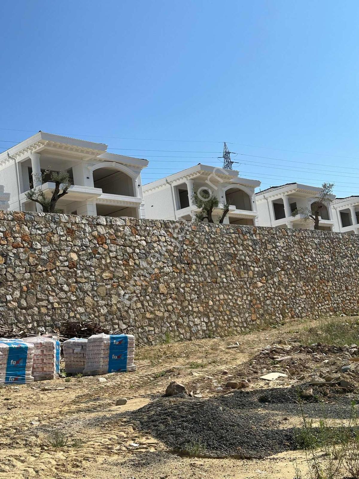 Narmanoğlu`ndan Satılık Villa İmarlı 1 Dönüm Arsa — fotoğraf 12