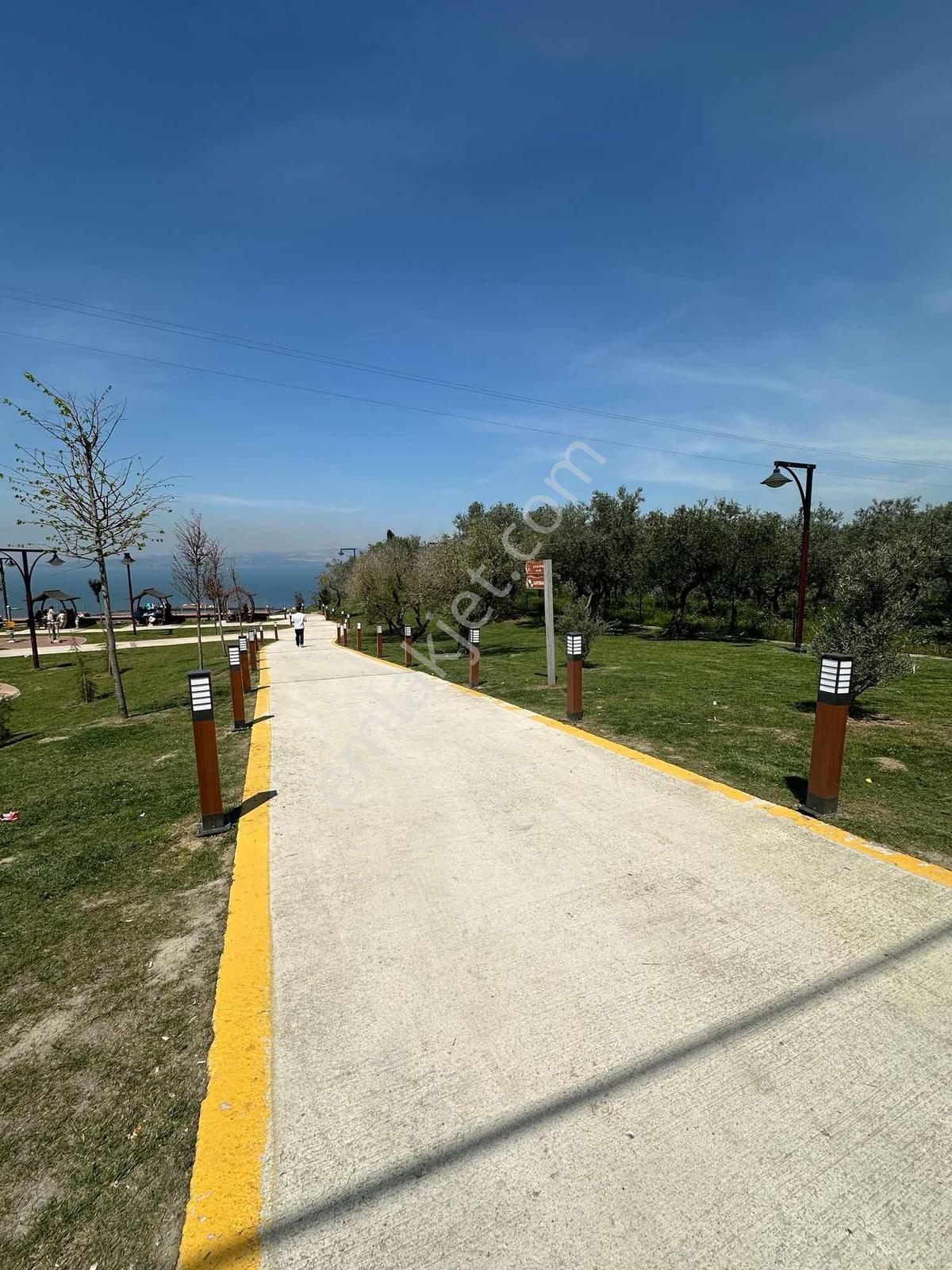 Narmanoğlu`ndan Satılık Villa İmarlı 1 Dönüm Arsa — fotoğraf 24
