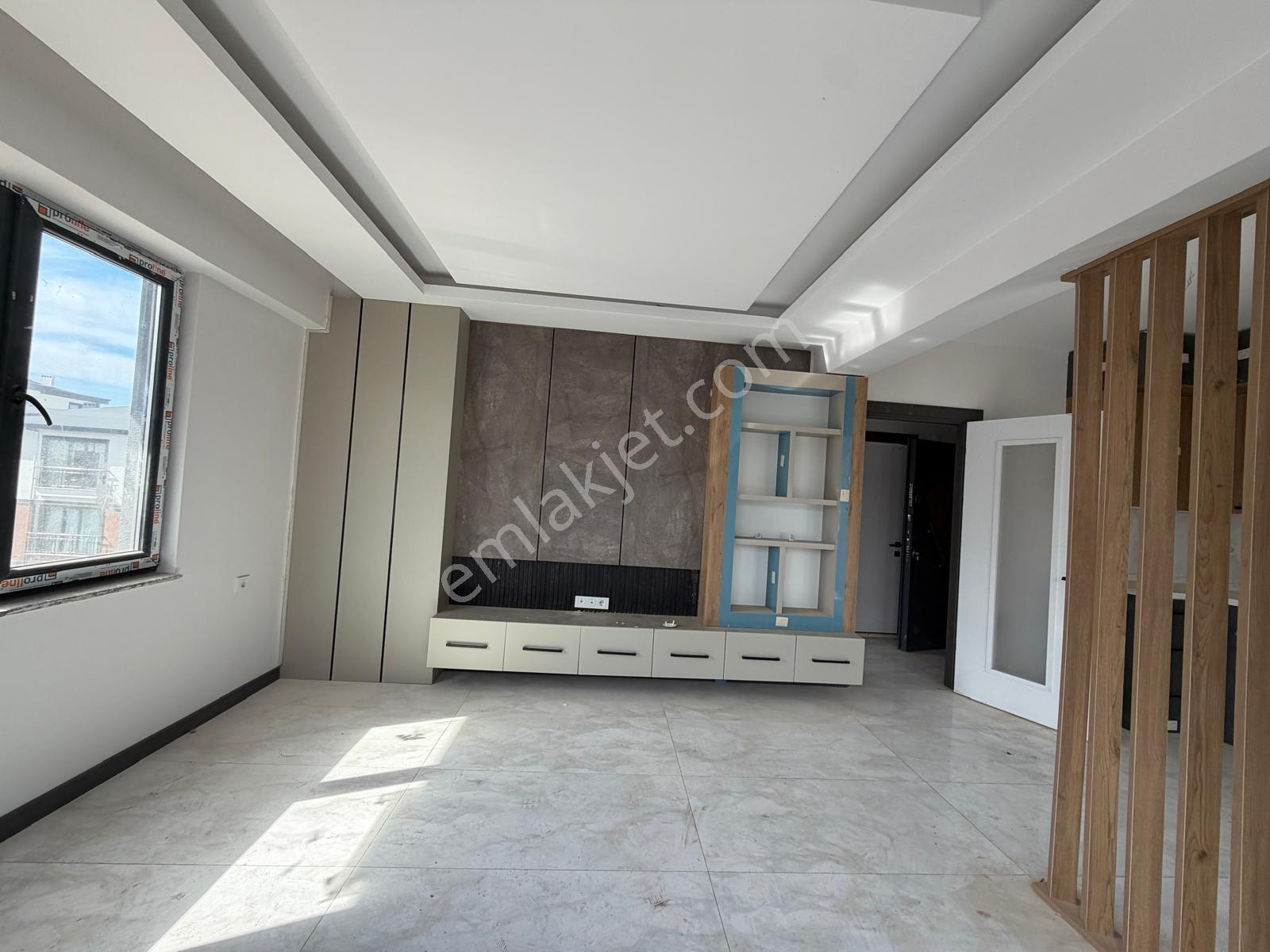 Bandırma Mavi Emlaktan Yeni Mah. 1+1 Lüks Satılık Daireler — fotoğraf 2