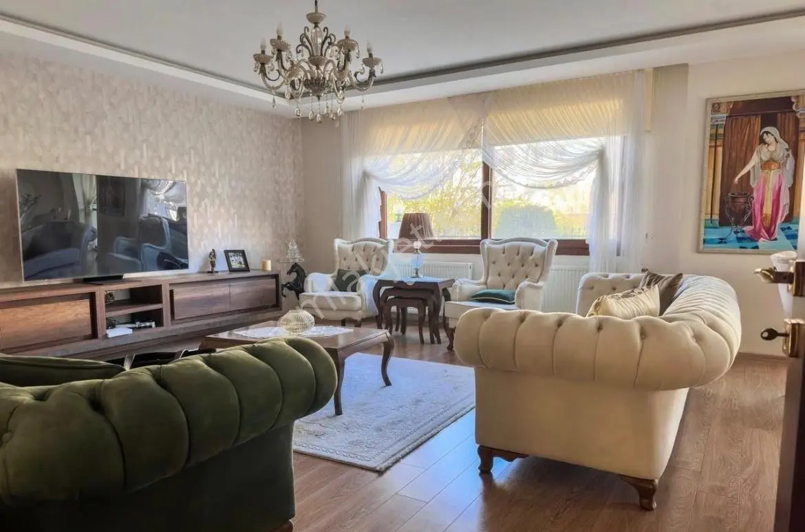 Park Royal Sitesi Satılık 3+1 Daire