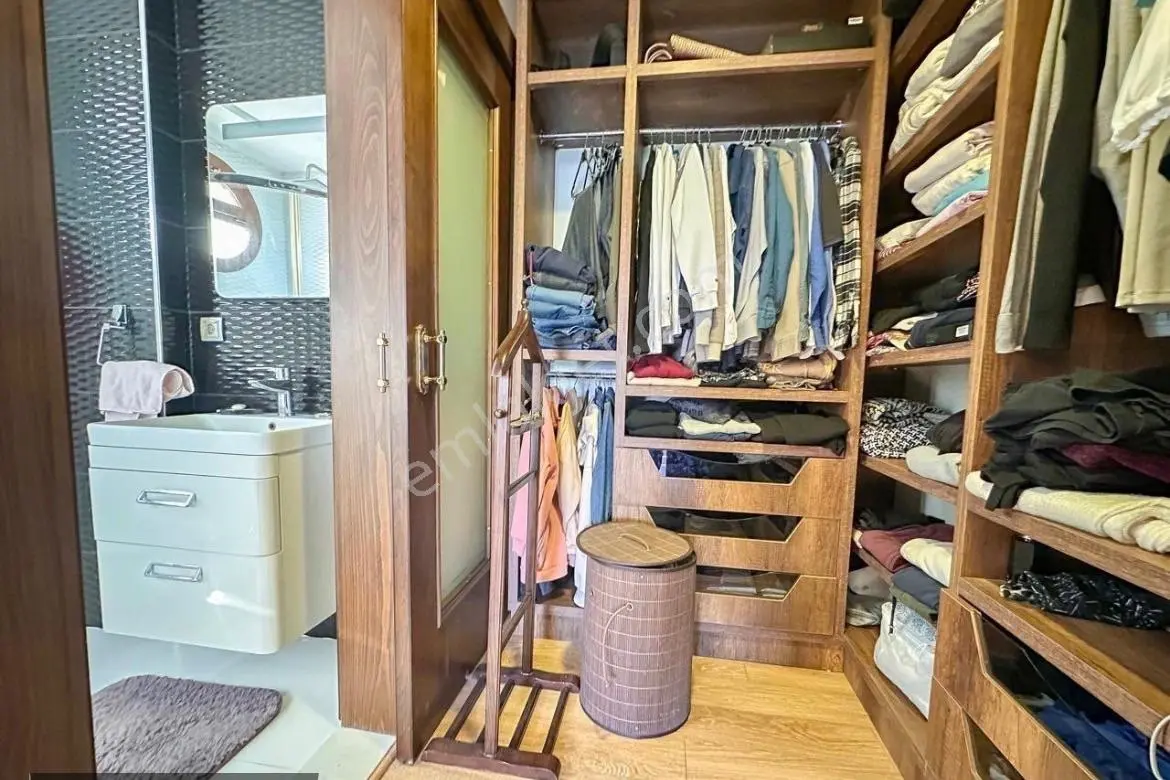 Park Royal Sitesi Satılık 3+1 Daire — fotoğraf 3