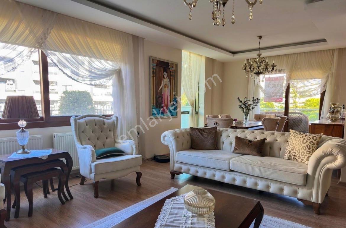 Park Royal Sitesi Satılık 3+1 Daire — fotoğraf 9