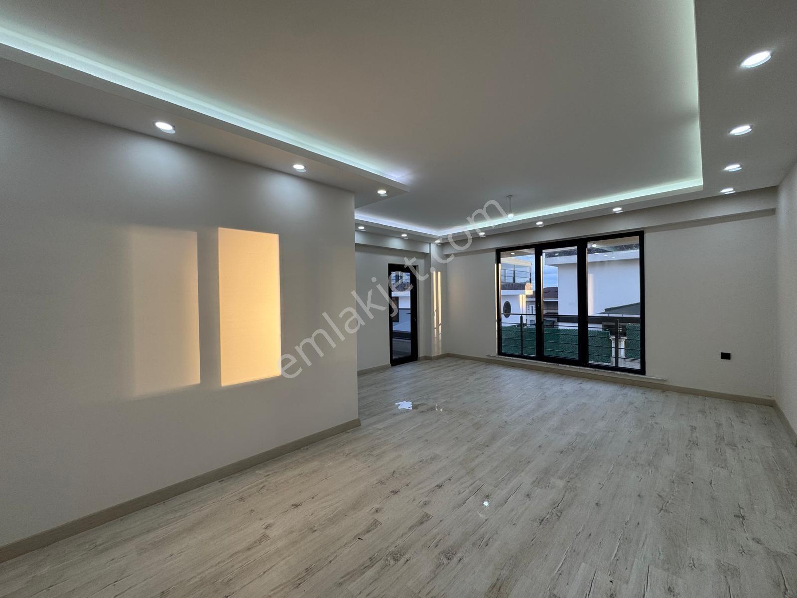Atatürk Mahalles 4+2 Deniz Manzaralı Oturuma Açık İskanlı Villa — fotoğraf 5