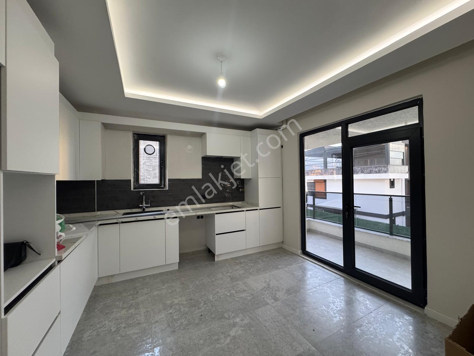Atatürk Mahalles 4+2 Deniz Manzaralı Oturuma Açık İskanlı Villa — fotoğraf 19