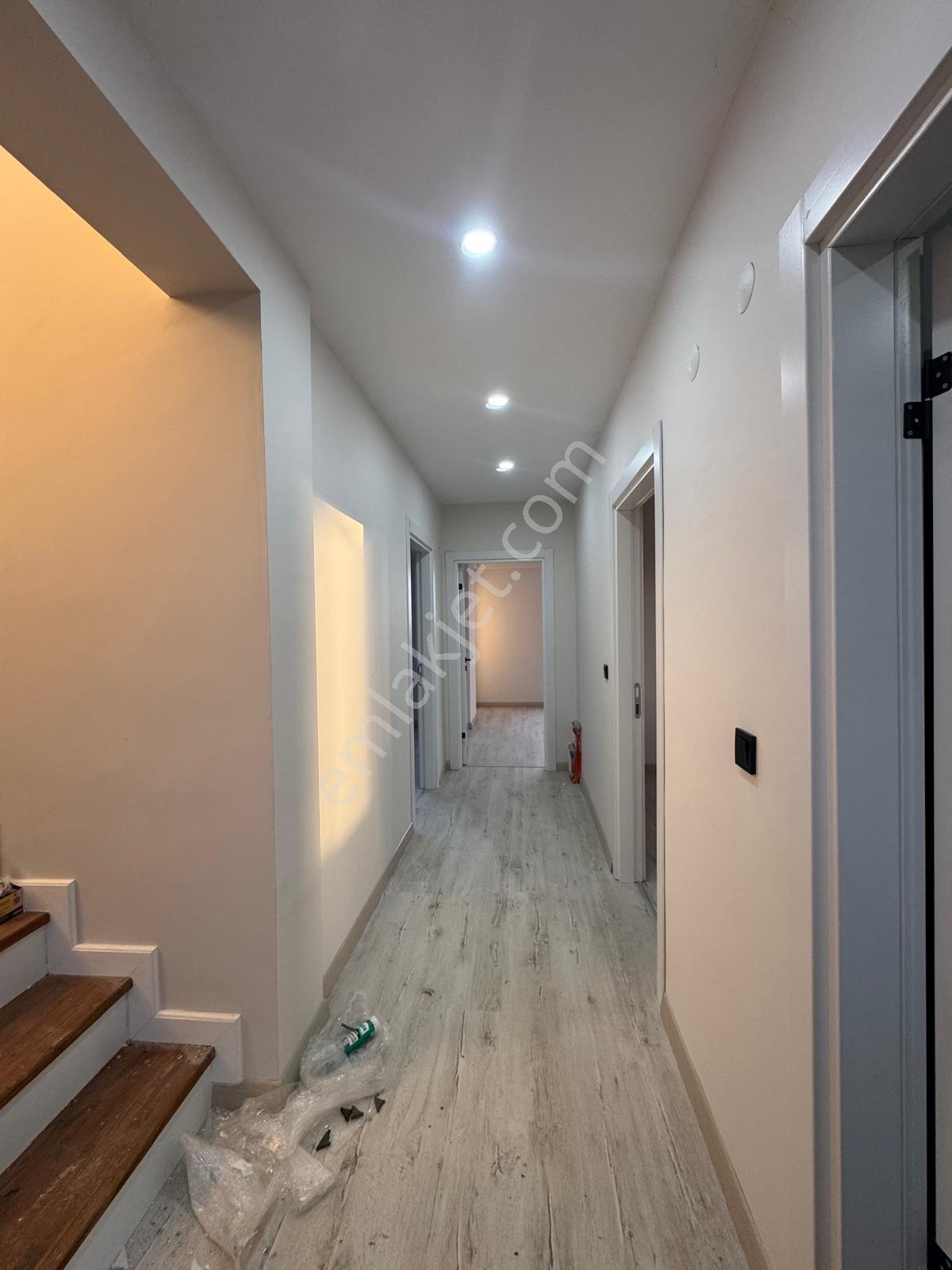 Atatürk Mahalles 4+2 Deniz Manzaralı Oturuma Açık İskanlı Villa — fotoğraf 25