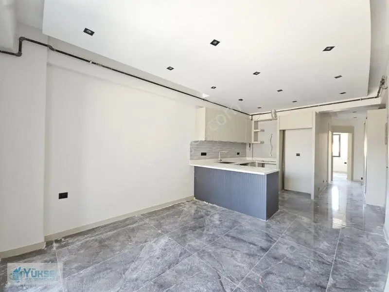 Çakmak Mahallesi'nde 2+1 Ada Mutfak Konseptli Satılık Suit Daire — fotoğraf 2
