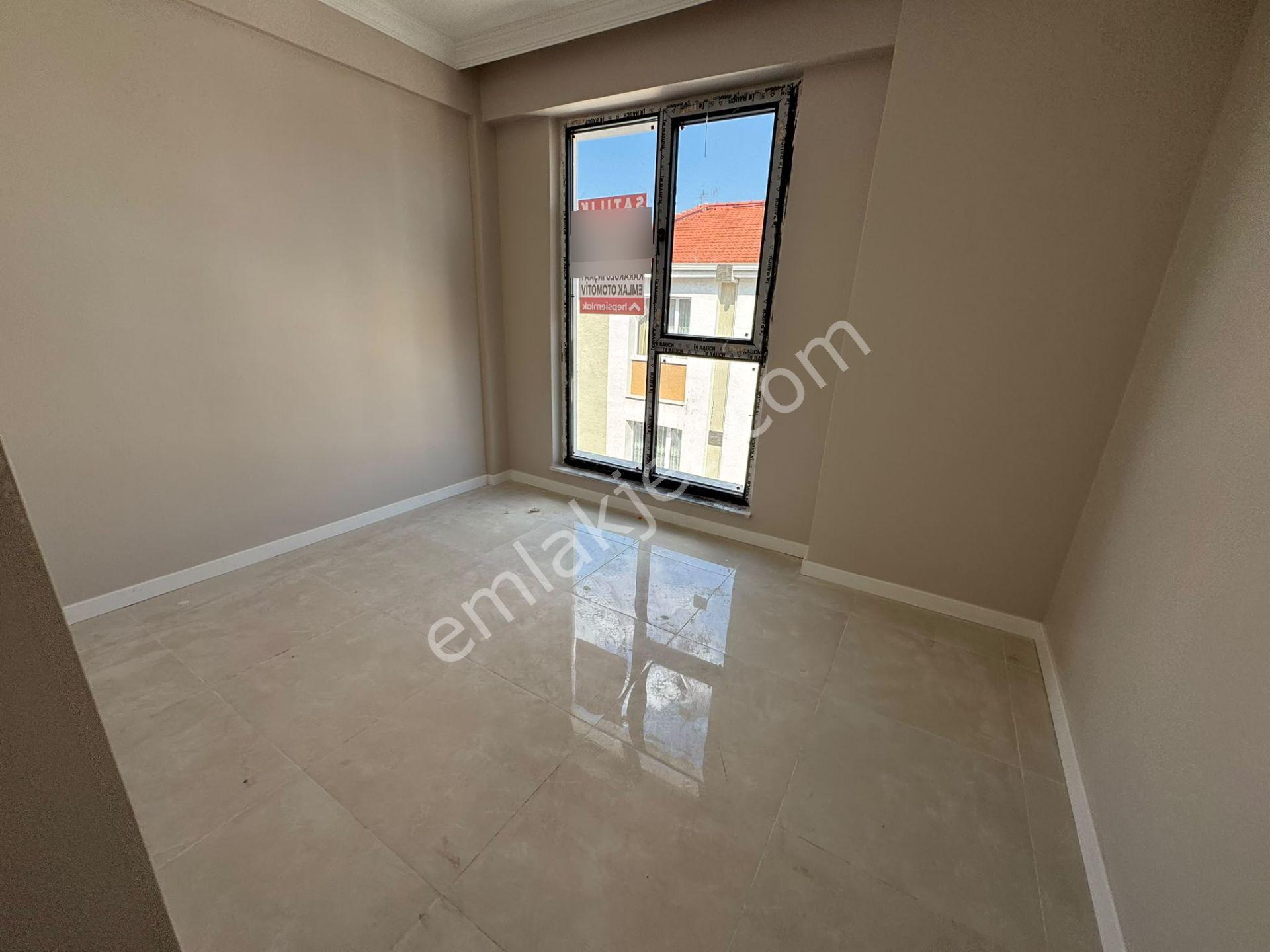 Ertaş Blv Yakını Yerden Isıtmalı Köşe Arakat 2+1 Daire Bk-35 — fotoğraf 11