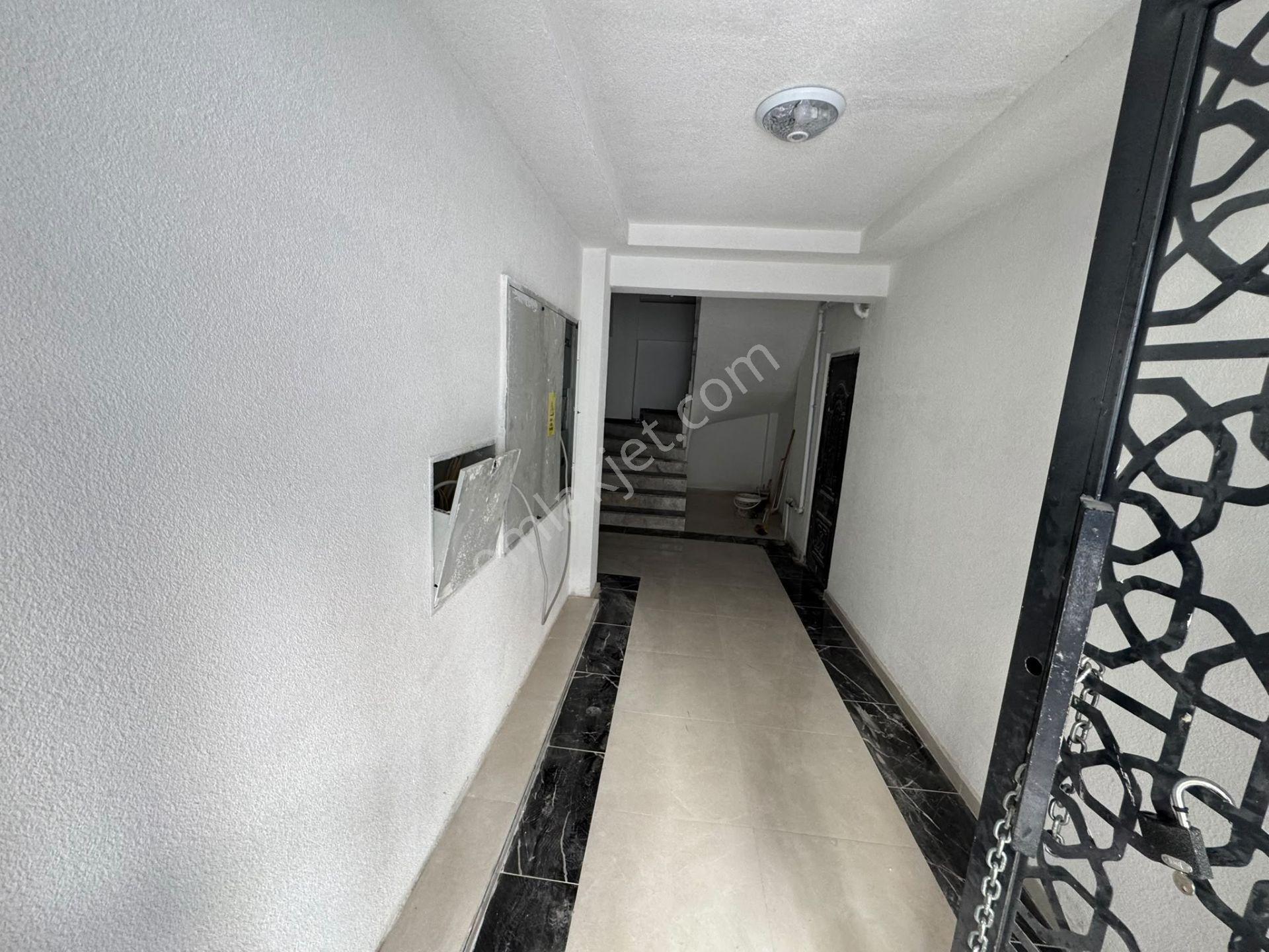 Ertaş Blv Yakını Yerden Isıtmalı Köşe Arakat 2+1 Daire Bk-35 — fotoğraf 19