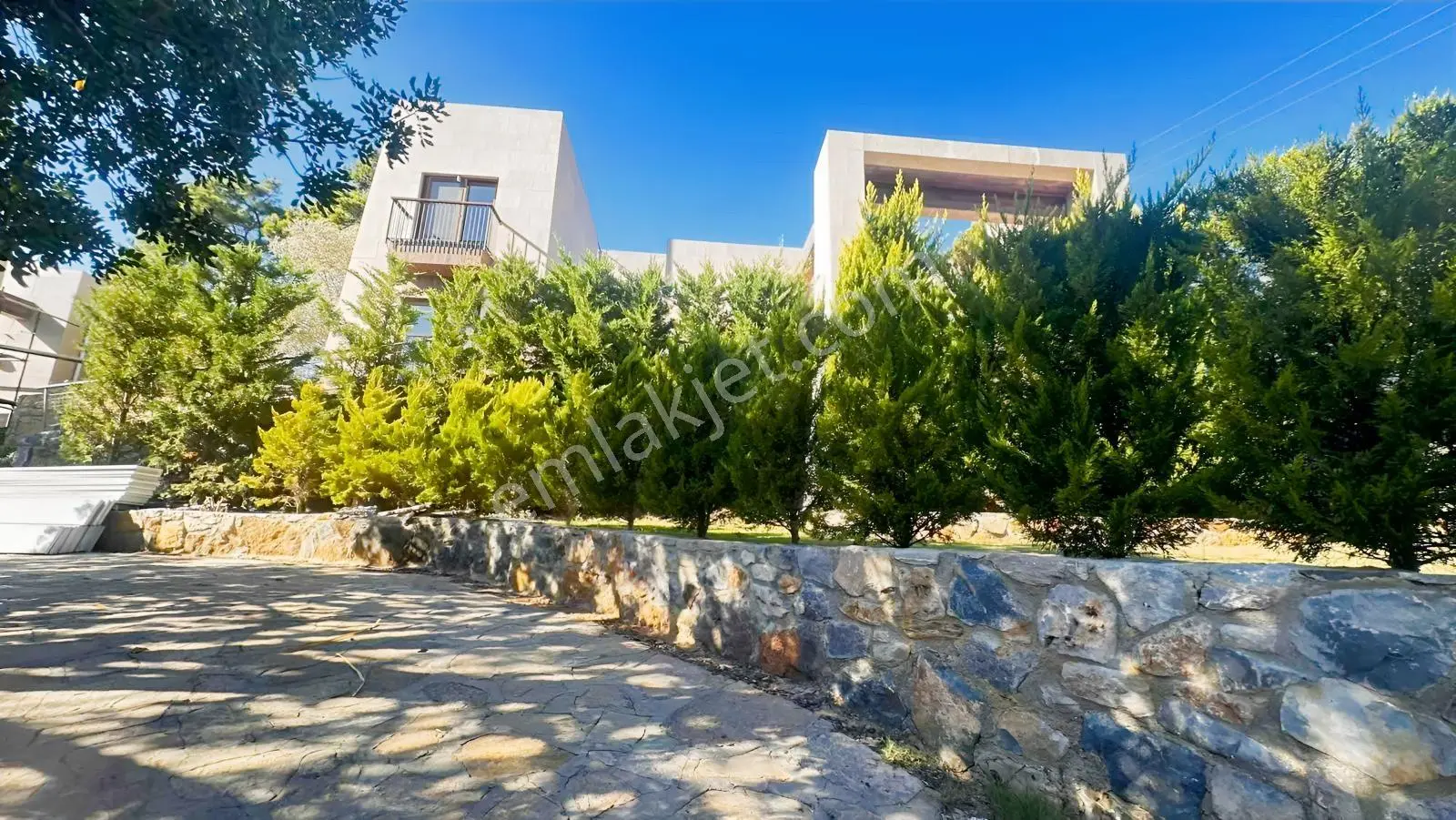 Bodrum Yalıçiftlik Satılık 4+1 Villa