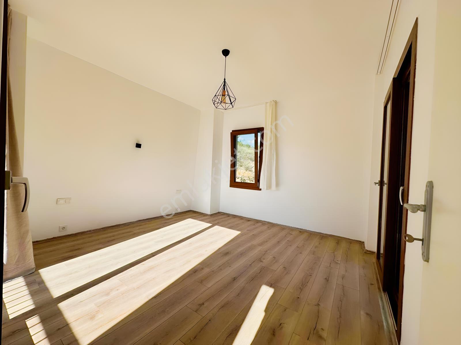 Bodrum Yalıçiftlik Satılık 4+1 Villa — fotoğraf 11