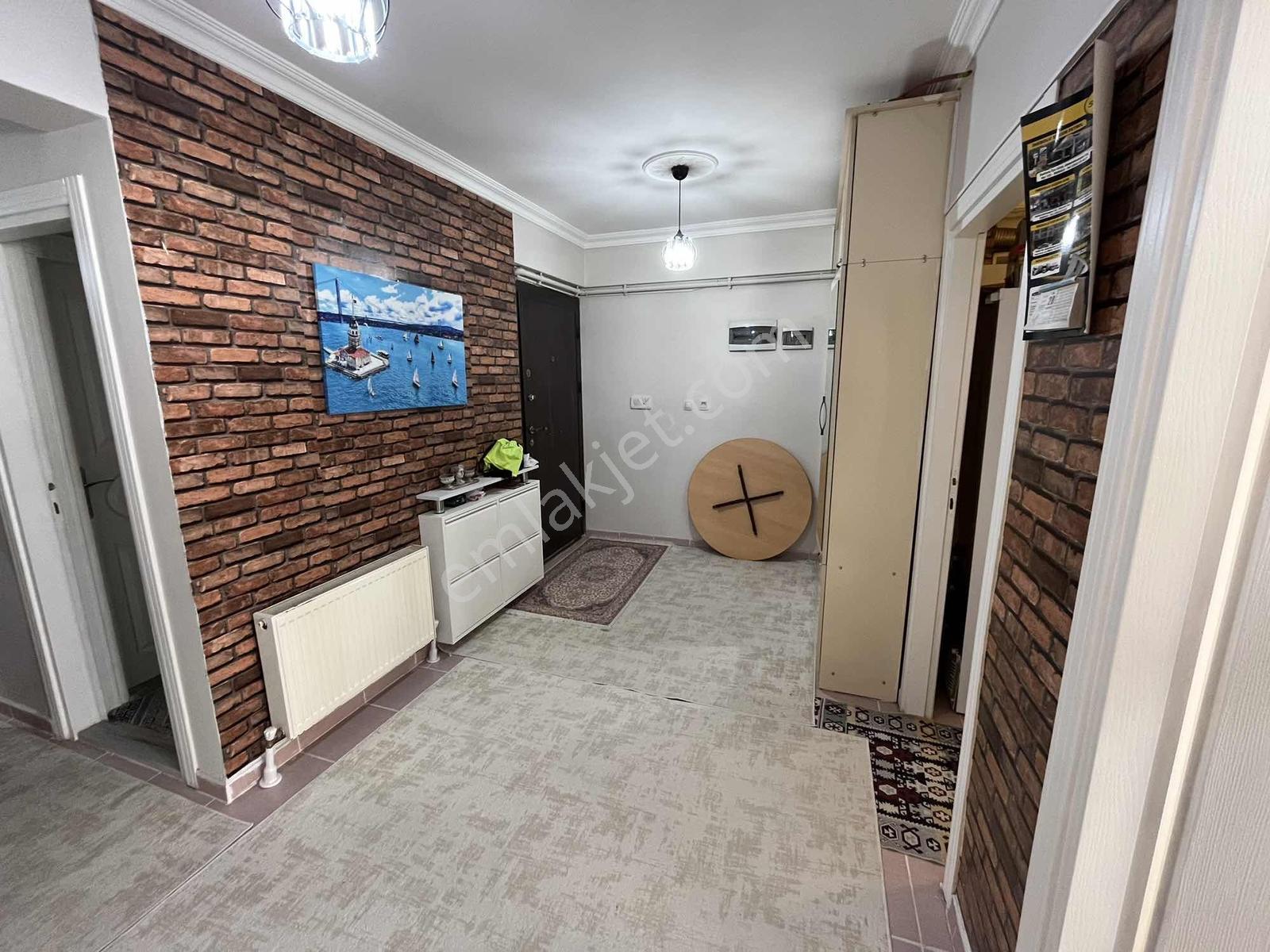 Anadolu Hastanesi Nin Yanında Satılık 3+1 Geniş Daire — fotoğraf 13