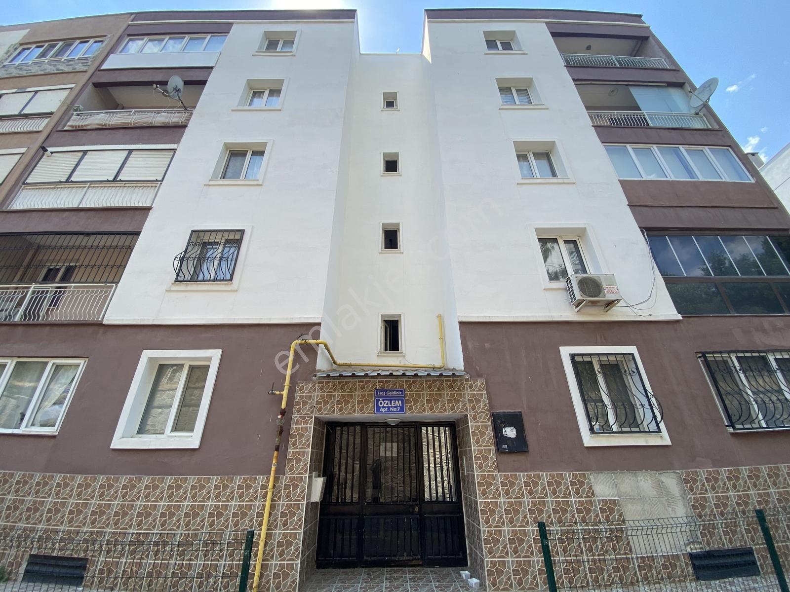 Egekent Çağdaş Mahallesi'nde 3+1 Satılık Daire — fotoğraf 29