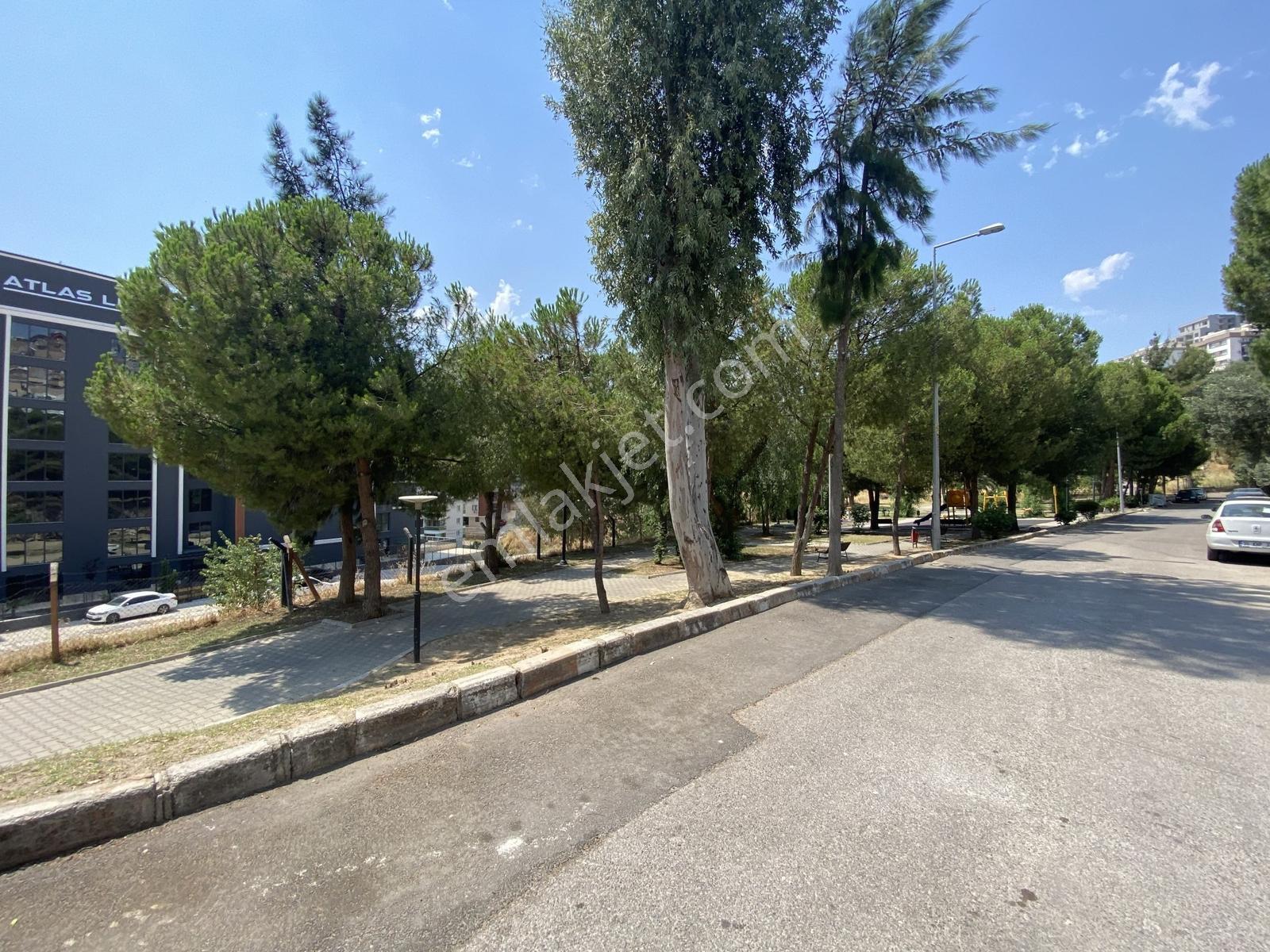 Egekent Çağdaş Mahallesi'nde 3+1 Satılık Daire — fotoğraf 33
