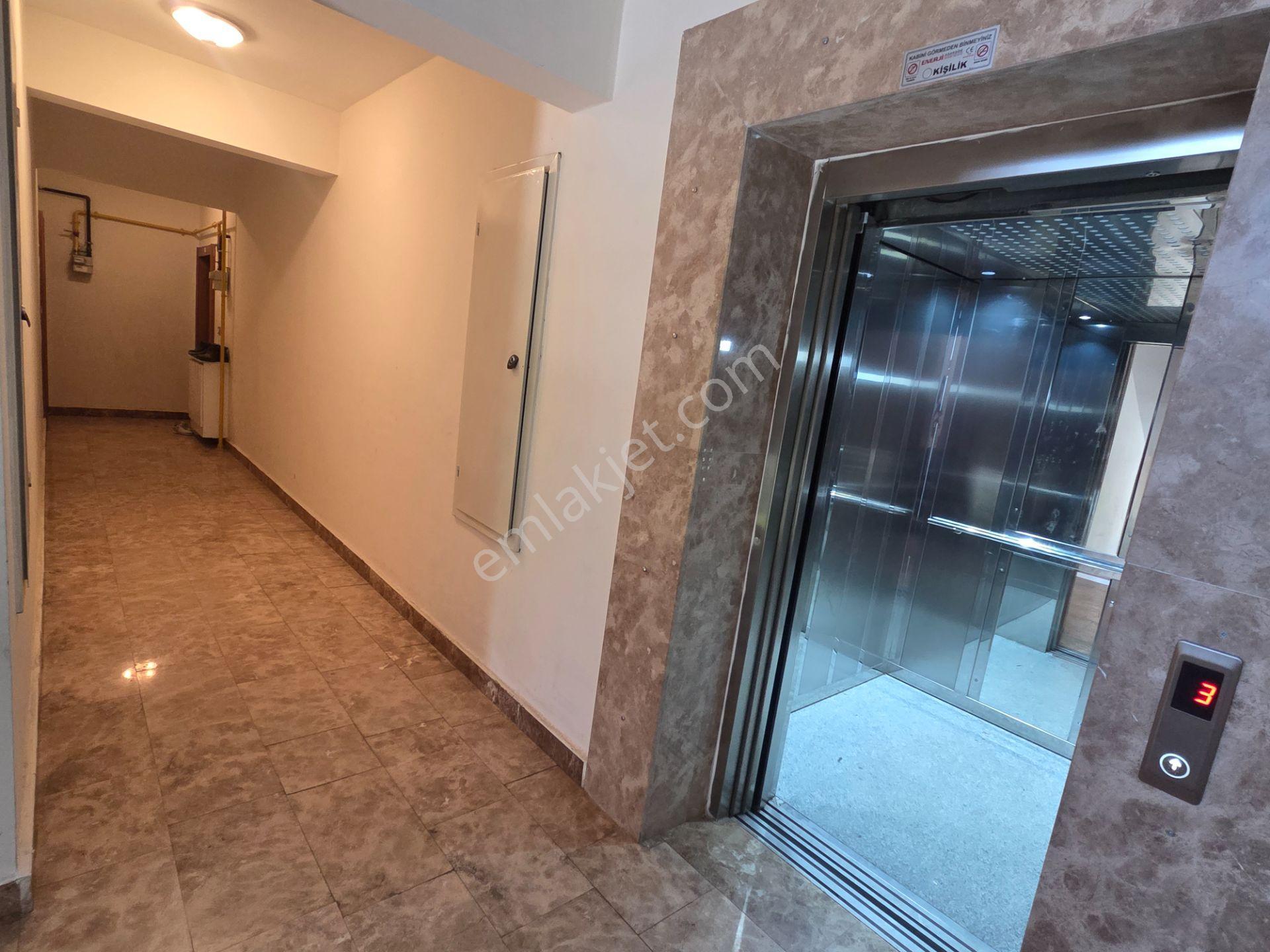 Doğukan Real Estate | Seksenler Sokağı Çaprazı | Ara Kat Geniş Balkonlu Satılık Daire — fotoğraf 25