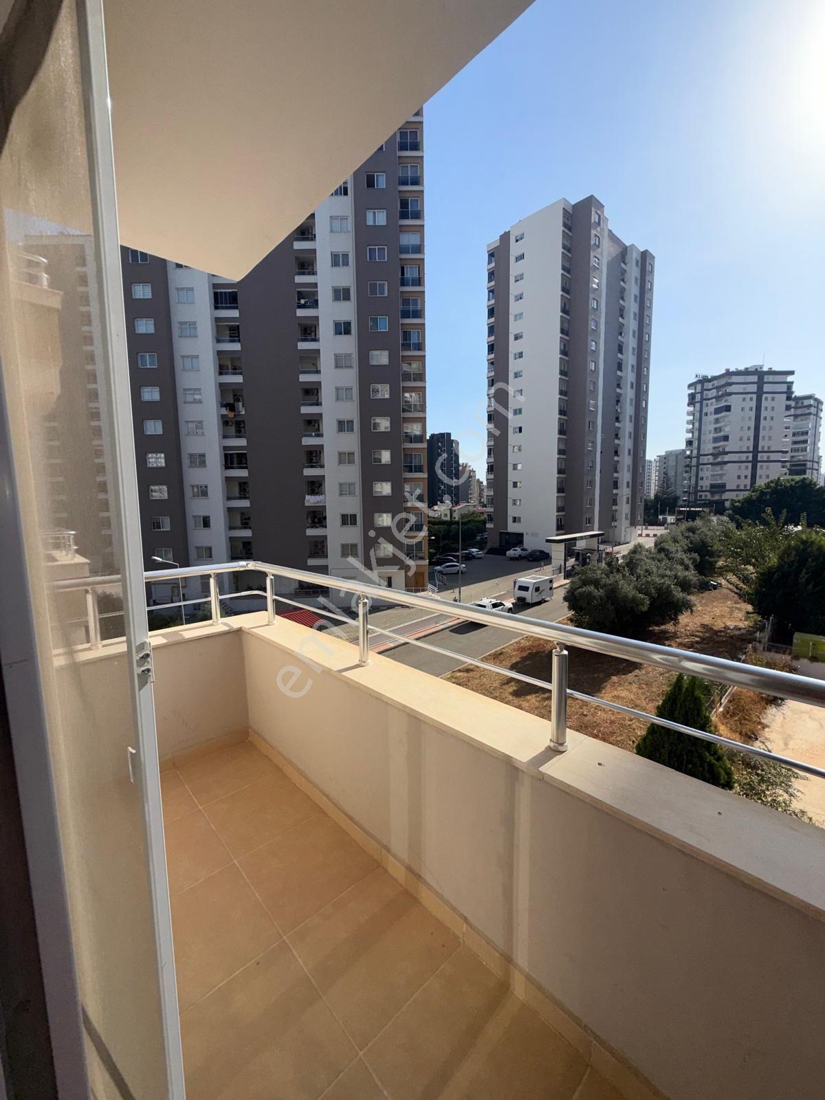 Mezitlinin Kalbi Olan Zeytinli Caddede 3+1 — fotoğraf 24