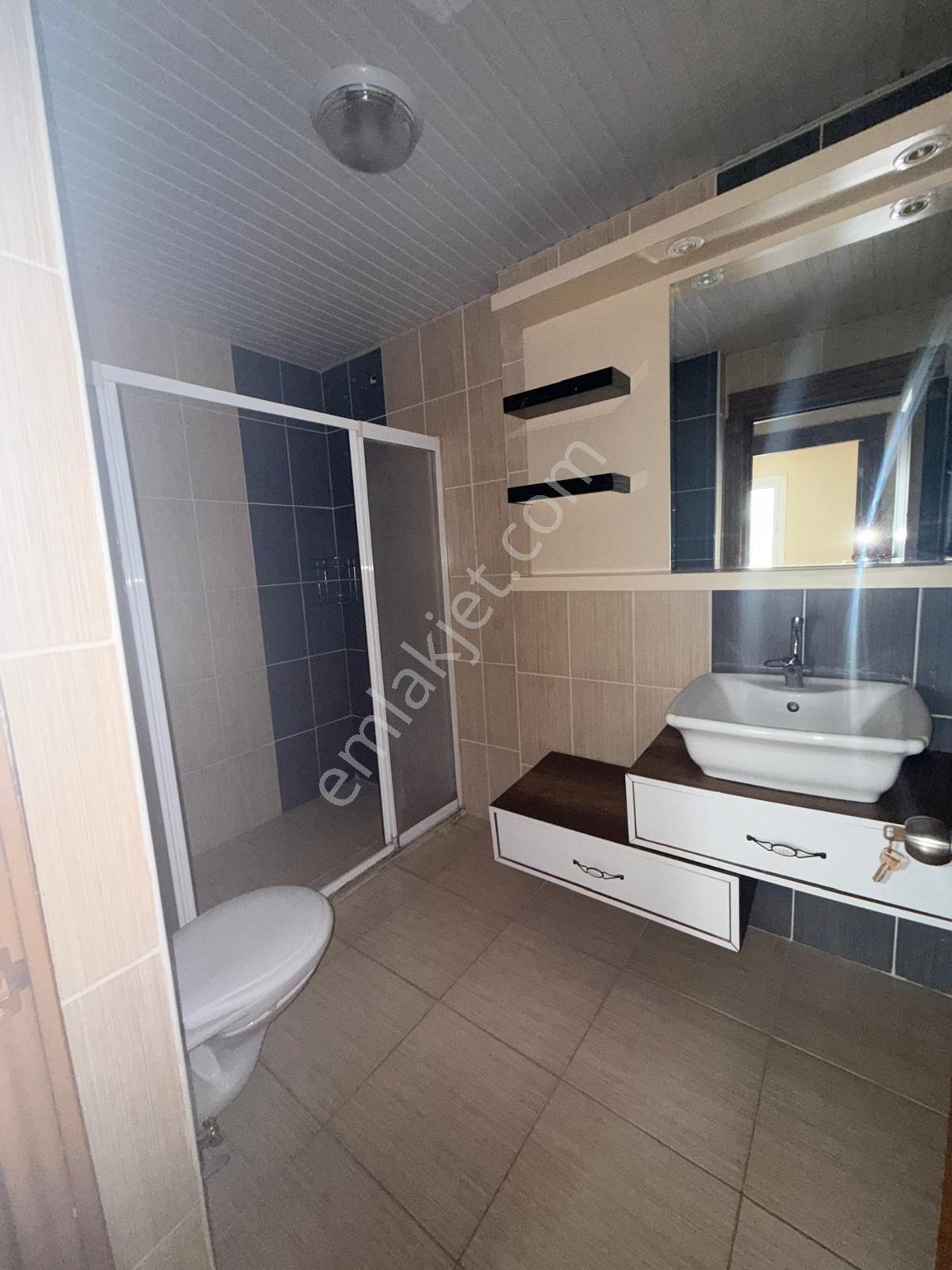 Mezitlinin Kalbi Olan Zeytinli Caddede 3+1 — fotoğraf 27