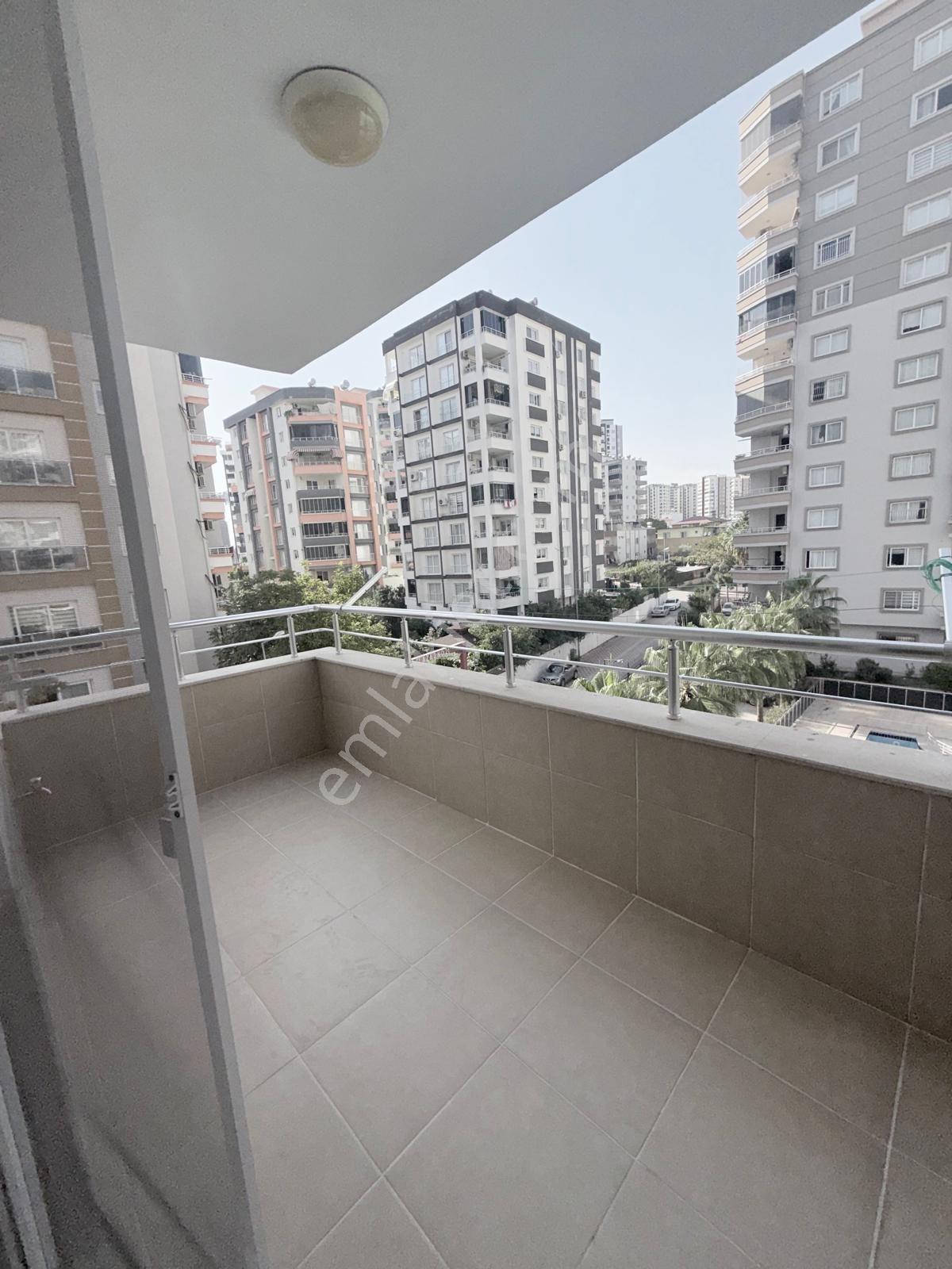 Mezitlinin Kalbi Olan Zeytinli Caddede 3+1 — fotoğraf 29
