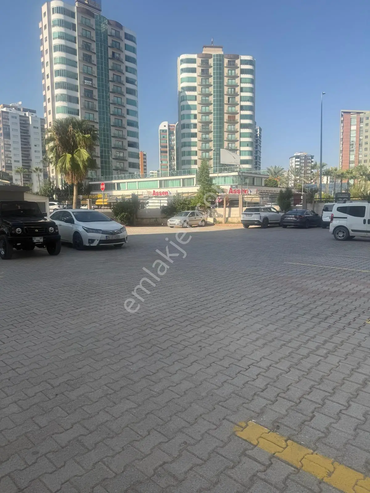 Mezitlinin Kalbi Olan Zeytinli Caddede 3+1 — fotoğraf 41