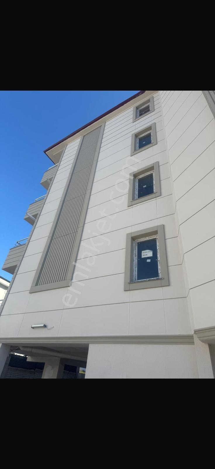 Bafra Vıp Gym'den Mevlana Mah Satılık 3+1 Daire — fotoğraf 3