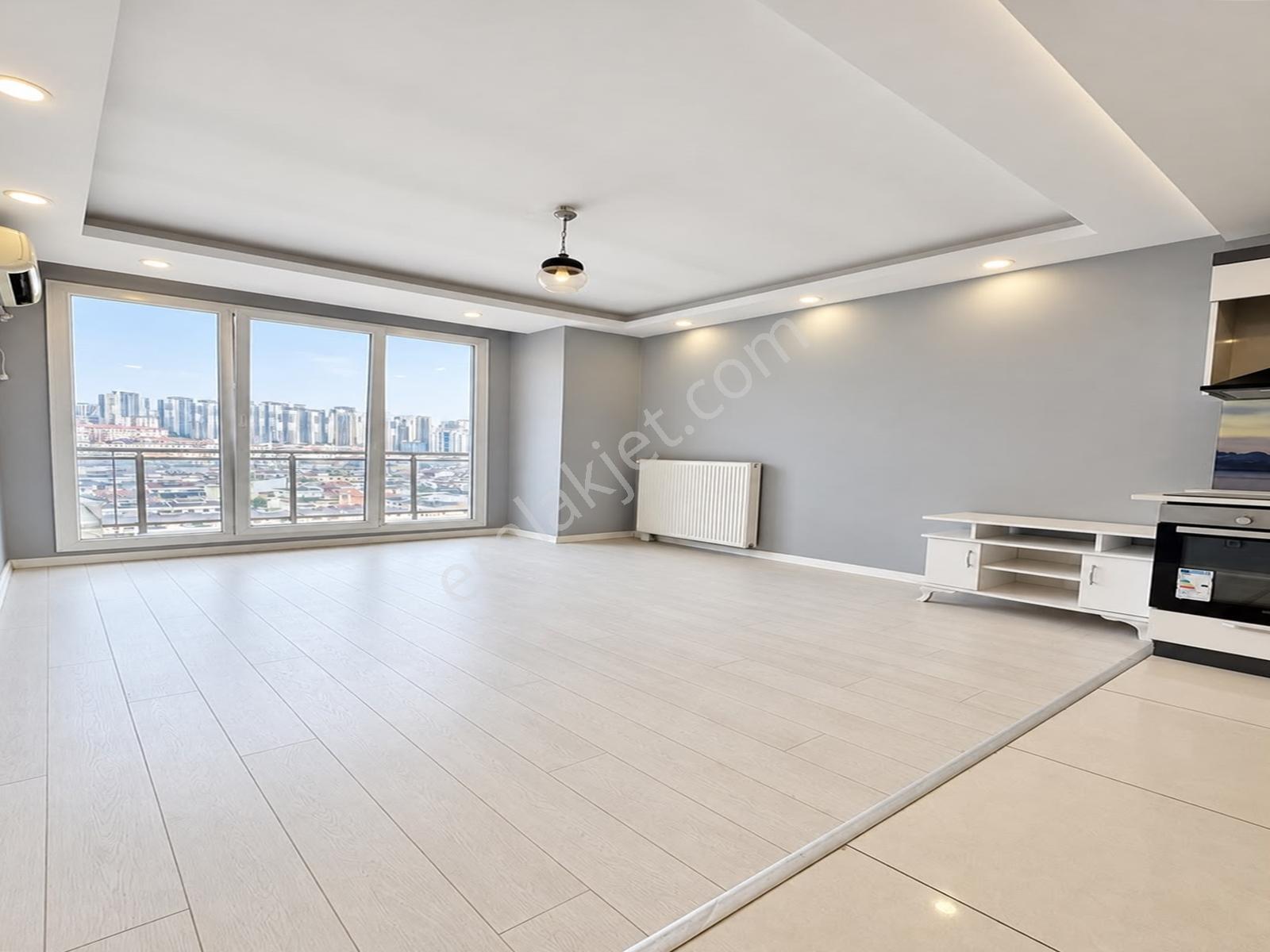 Güzelyurt Beylikdüzü Metrobüse 7 Dk.site İçinde Satılık 2+1daire — fotoğraf 19