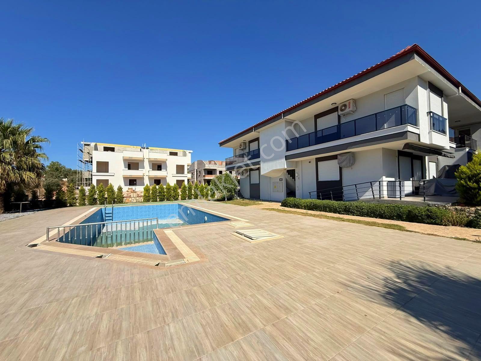 Didim'de Satılık Butik Site'de Geniş Verandalı Bahçeli 2+1 Daire — fotoğraf 10