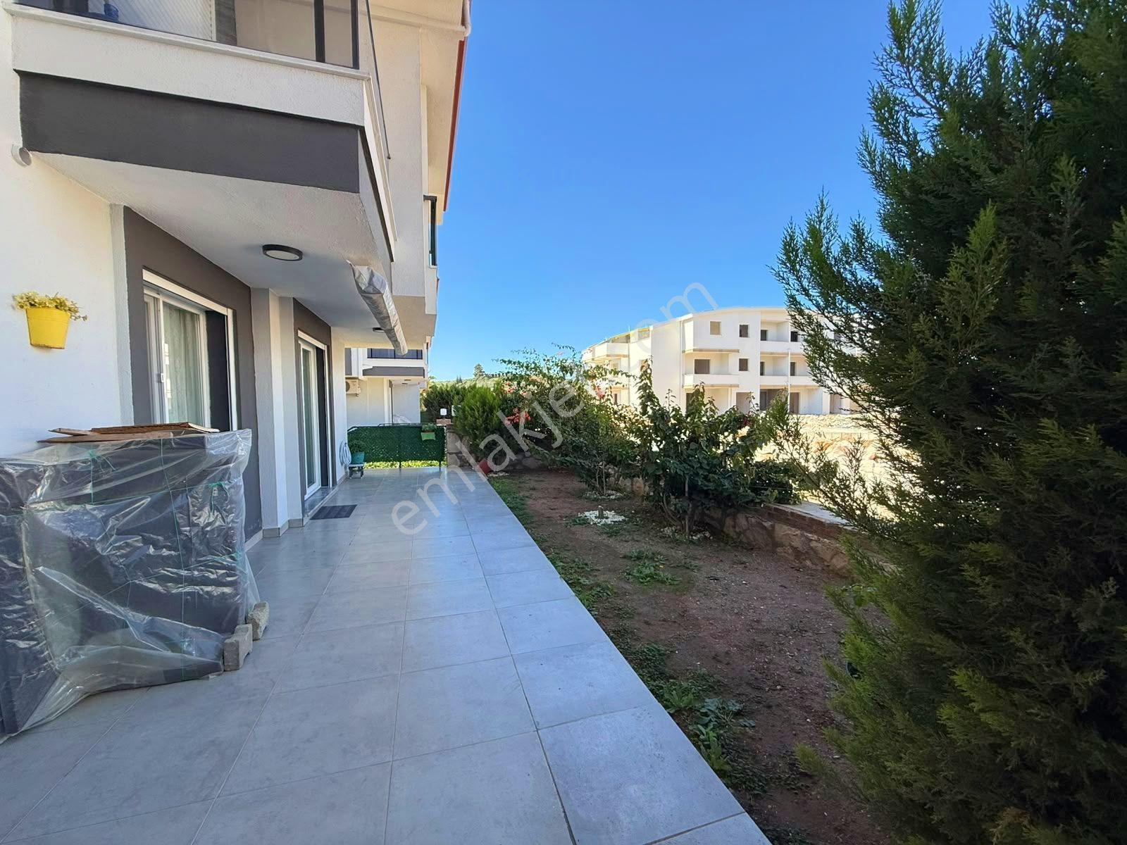 Didim'de Satılık Butik Site'de Geniş Verandalı Bahçeli 2+1 Daire — fotoğraf 14