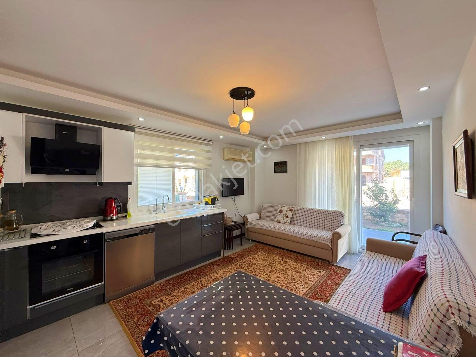 Didim'de Satılık Butik Site'de Geniş Verandalı Bahçeli 2+1 Daire — fotoğraf 24