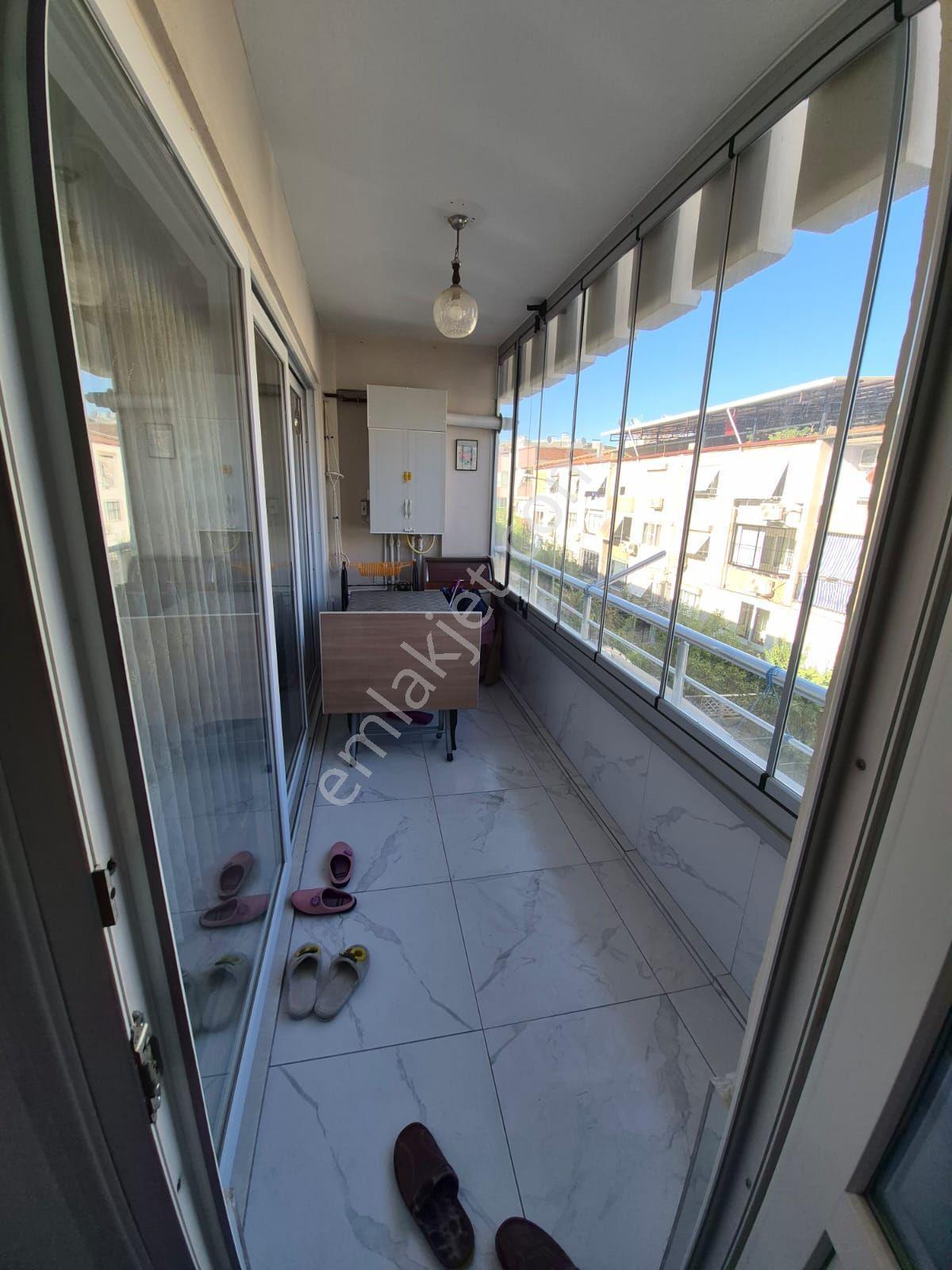 Egenova Emlaktan Çarşı Merkezde Satılık Daire — fotoğraf 10