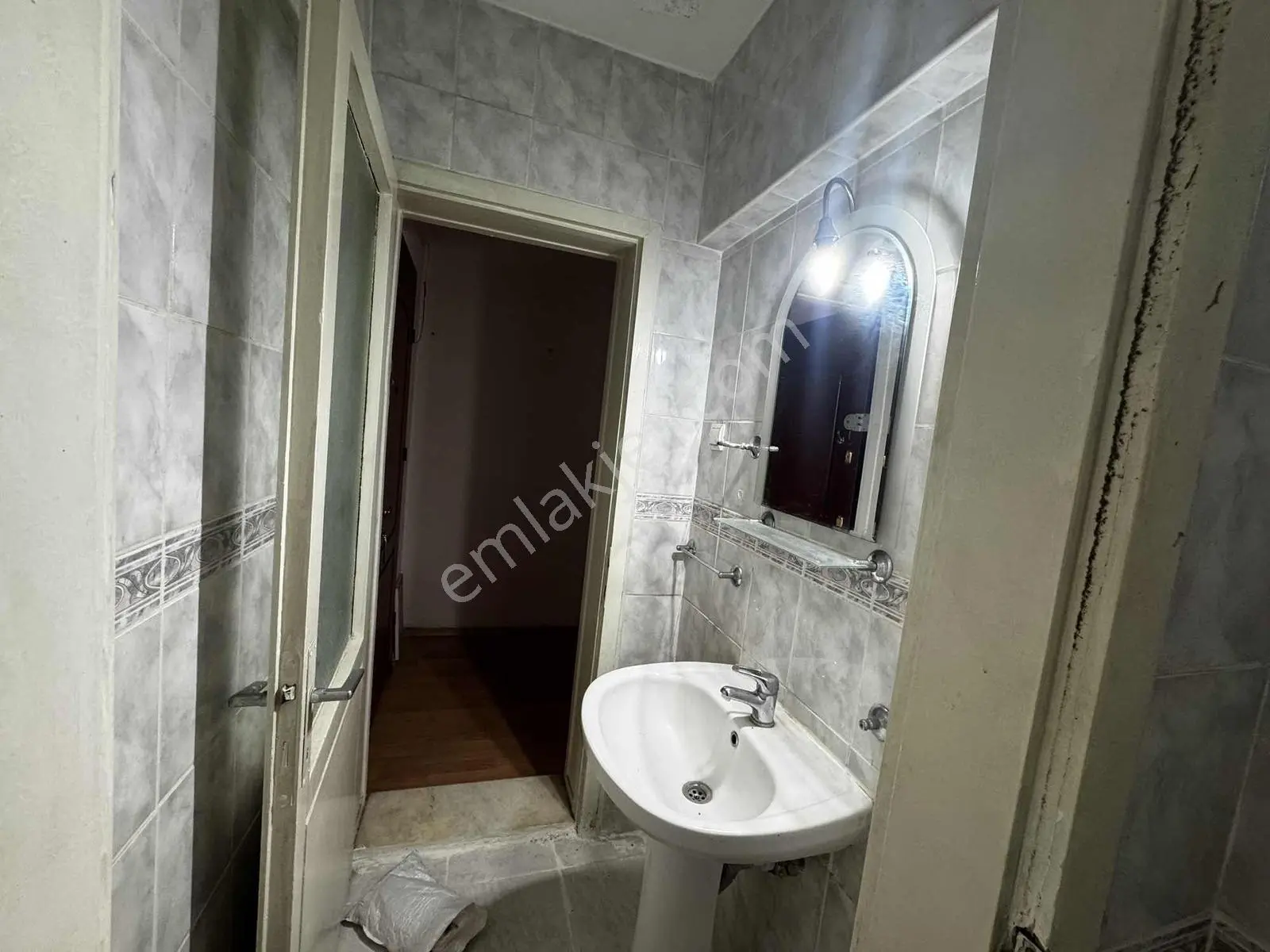 Redstone Myidol'den Devlet Hastane Karşısı Tabela Değerli 3+1 — fotoğraf 8