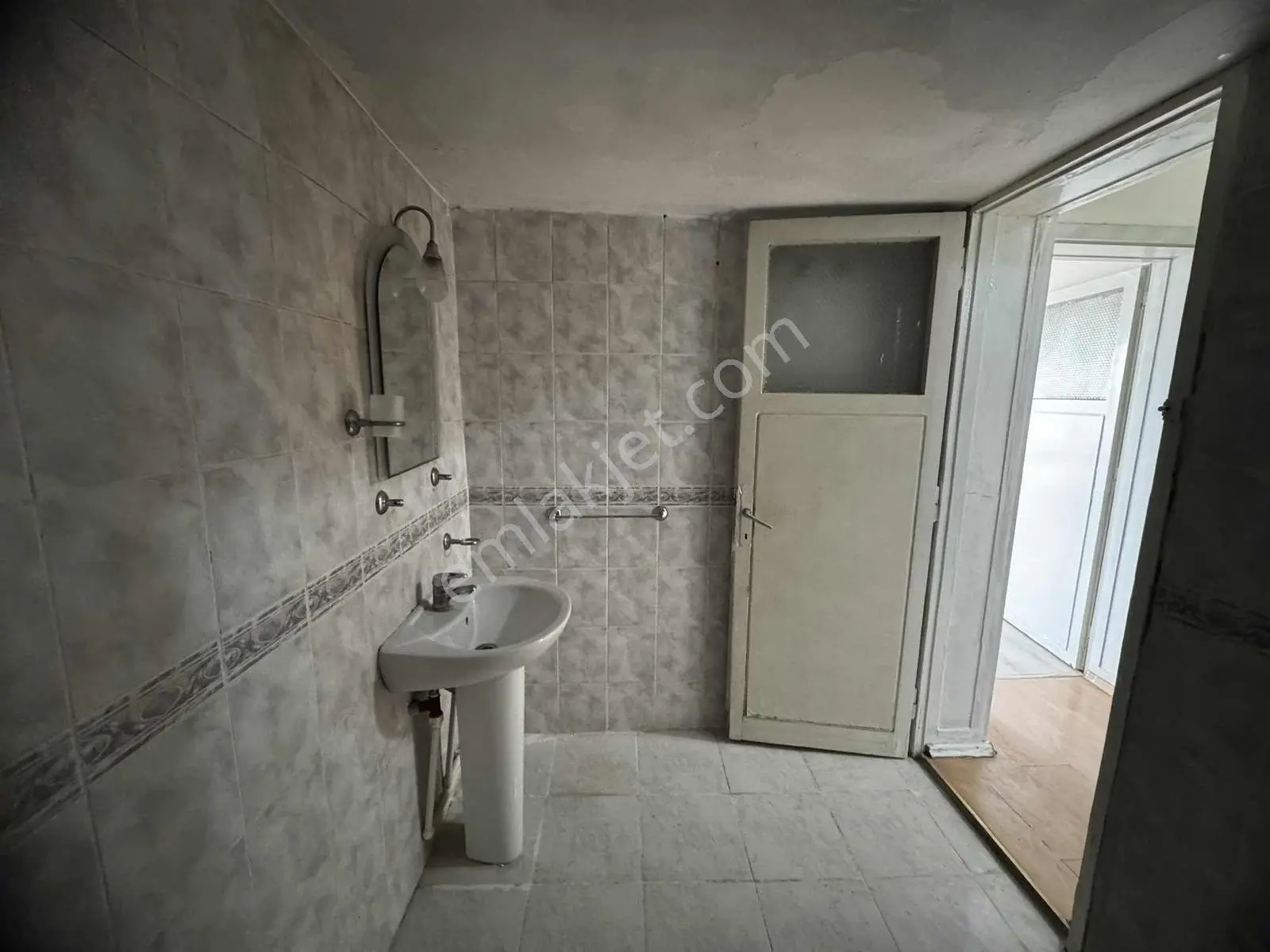 Redstone Myidol'den Devlet Hastane Karşısı Tabela Değerli 3+1 — fotoğraf 33