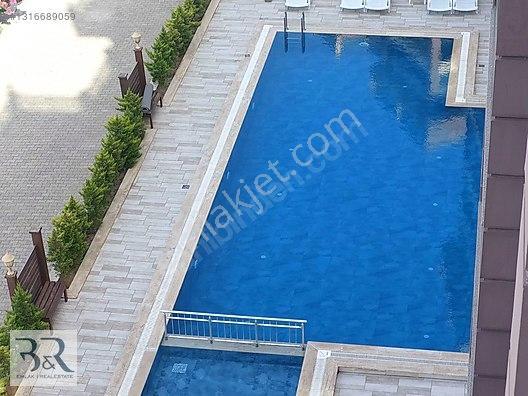 Ful Deniz Manzaralı Ve Doğalgazlı Geniş 3+1 Daire — fotoğraf 11