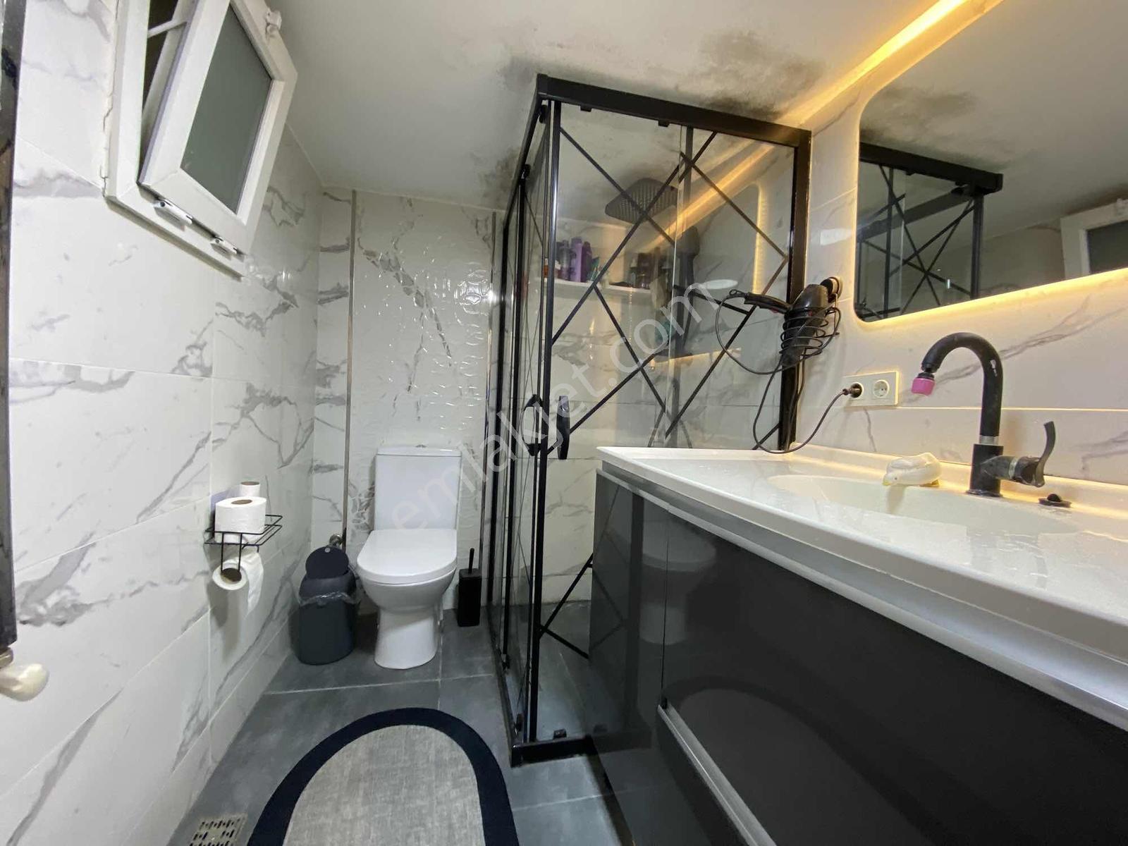Akalından Geniş 2+1 Metro Yakını Satılık Full Bakımlı Daire — fotoğraf 17