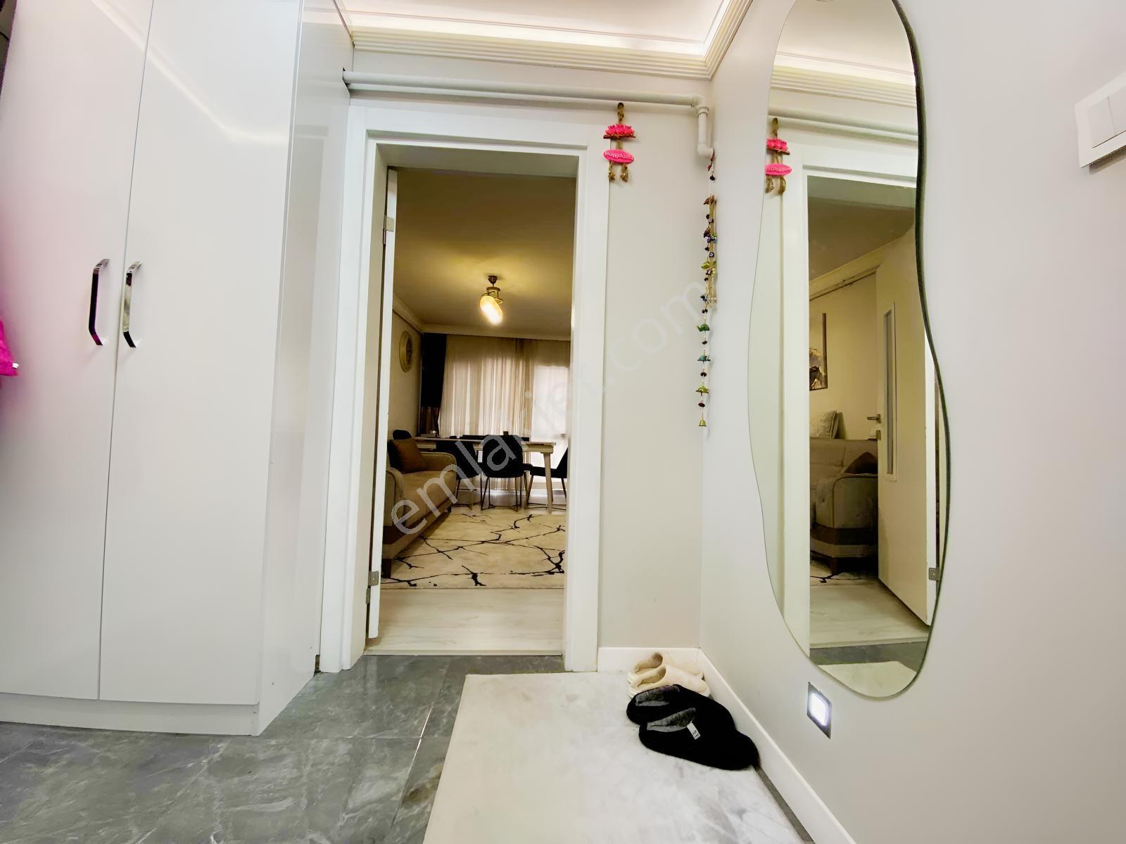 Akalından Geniş 2+1 Metro Yakını Satılık Full Bakımlı Daire — fotoğraf 31