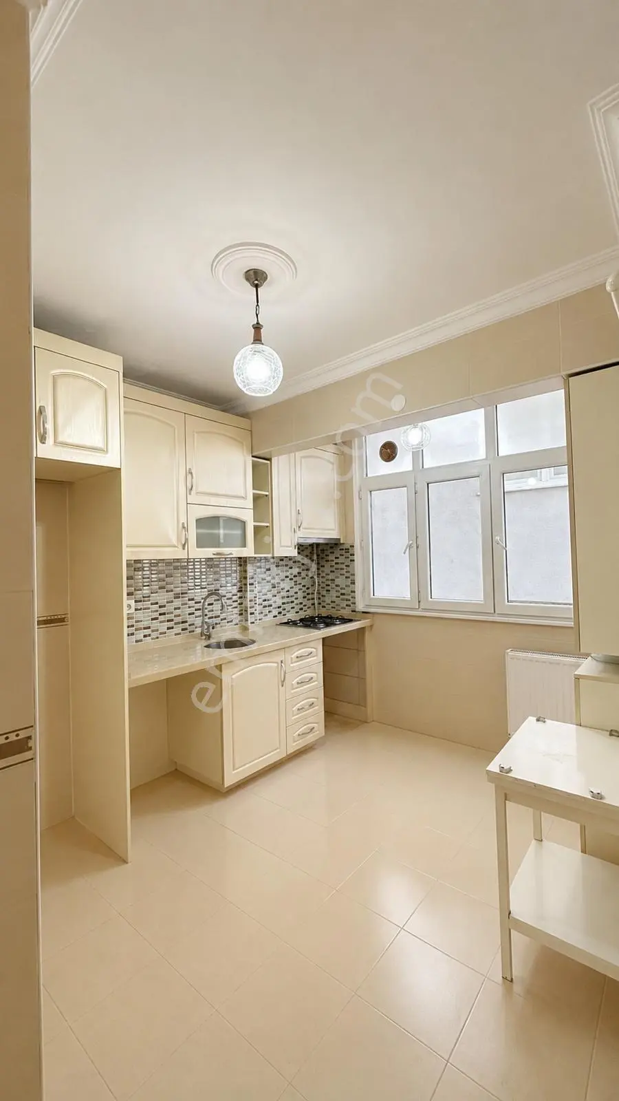Çobançeşme Mahallesi 2+1 4 Kat Krediye Uygun Satılık Daire — fotoğraf 3