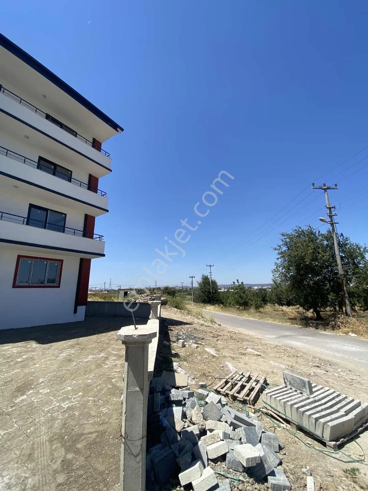 Narmanoğlu`ndan Satılık Deniz Manzaralı 2+1 Daire — fotoğraf 2