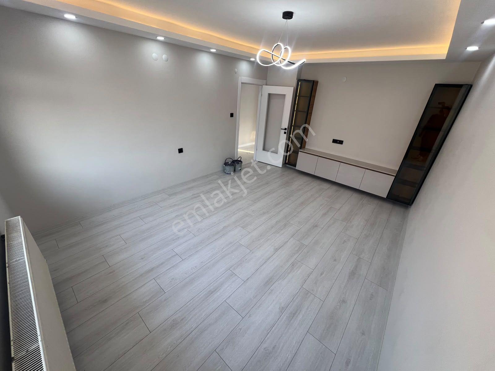 Sincan Akşemsettin Mah Salon Bağımsız Merkezi Konumda Yapılı Satılık Daire — fotoğraf 6