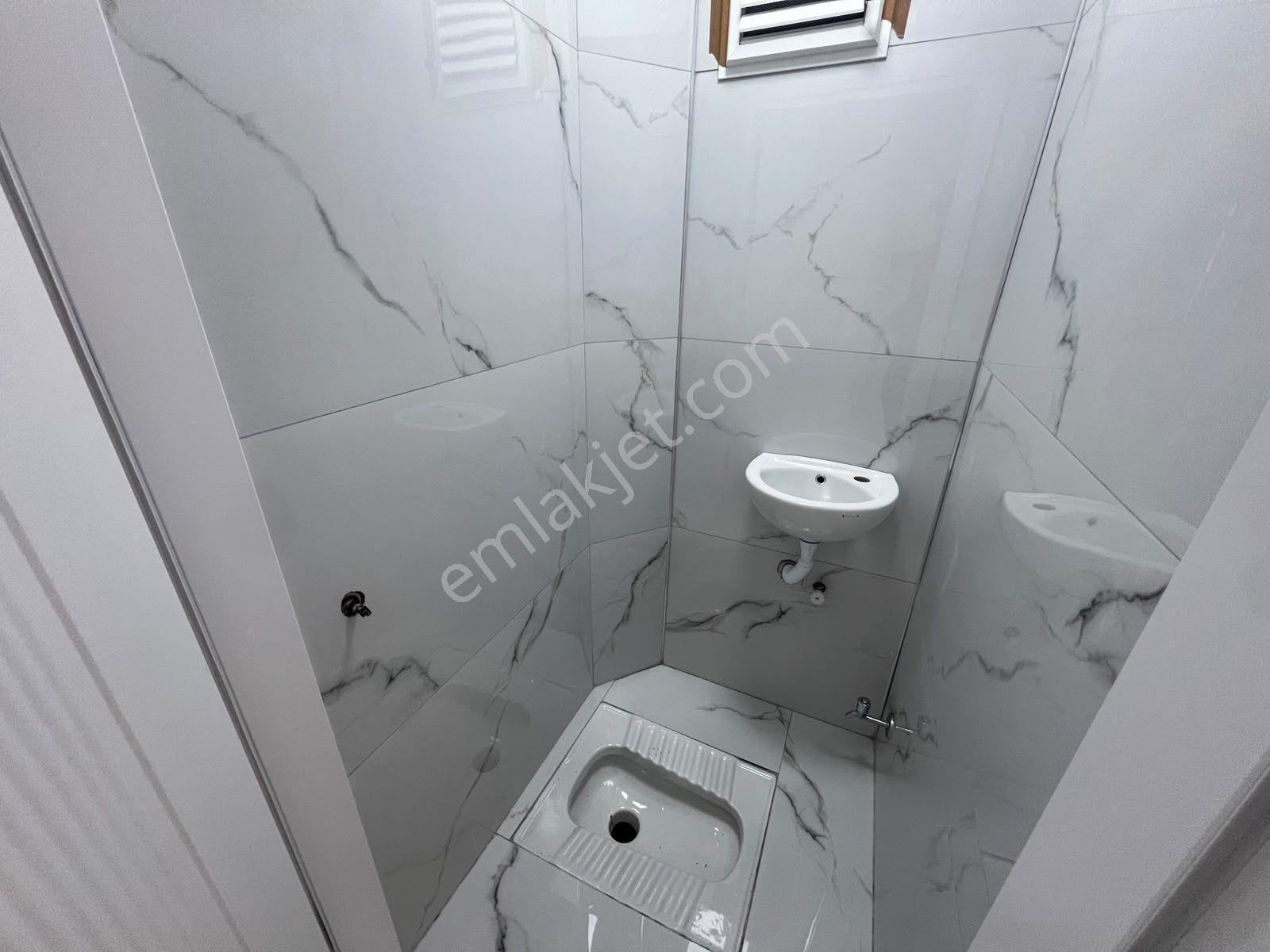 Sincan Akşemsettin Mah Salon Bağımsız Merkezi Konumda Yapılı Satılık Daire — fotoğraf 7