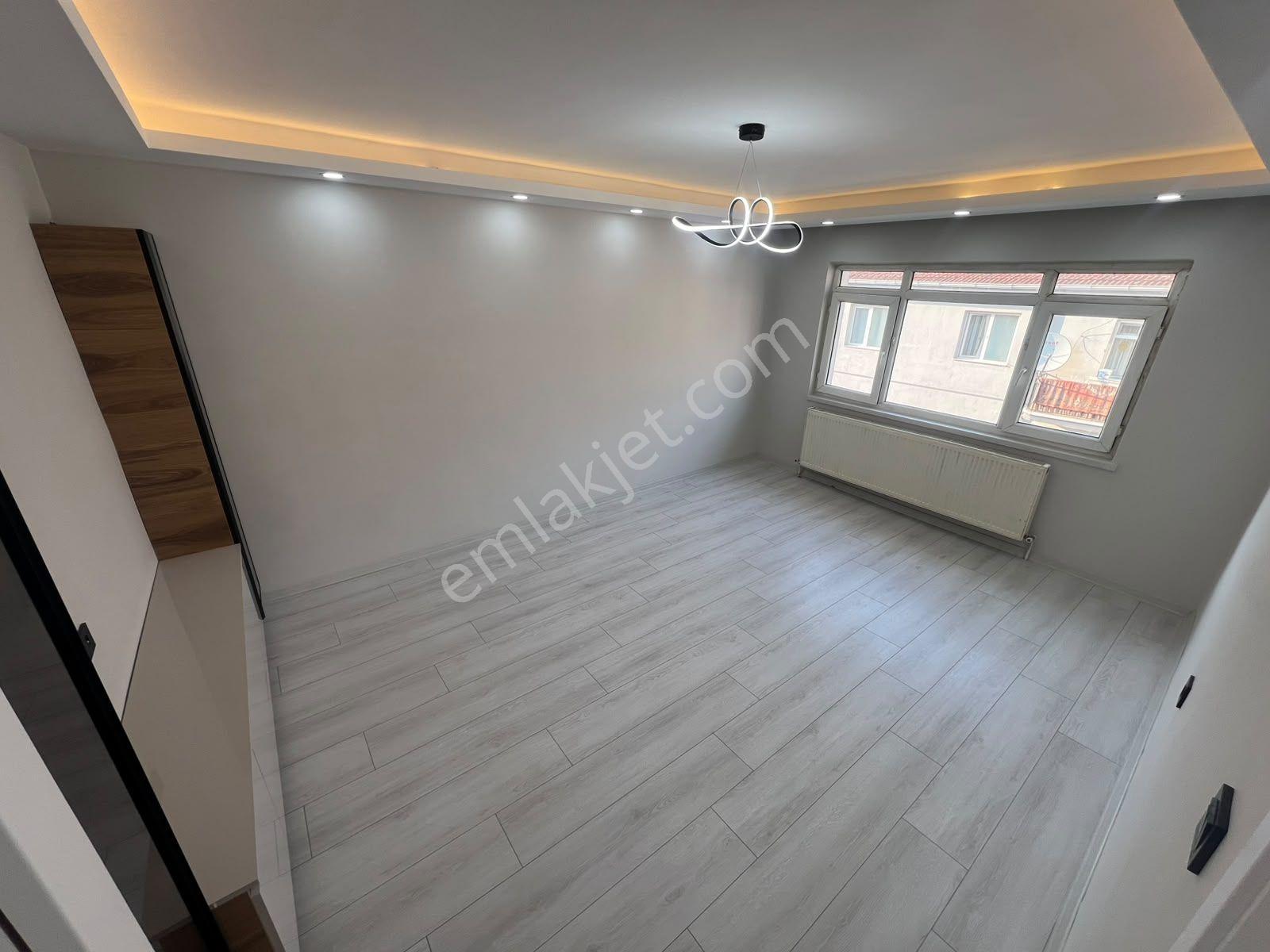Sincan Akşemsettin Mah Salon Bağımsız Merkezi Konumda Yapılı Satılık Daire — fotoğraf 8