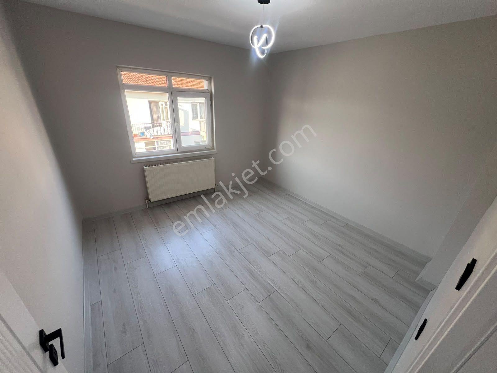 Sincan Akşemsettin Mah Salon Bağımsız Merkezi Konumda Yapılı Satılık Daire — fotoğraf 19