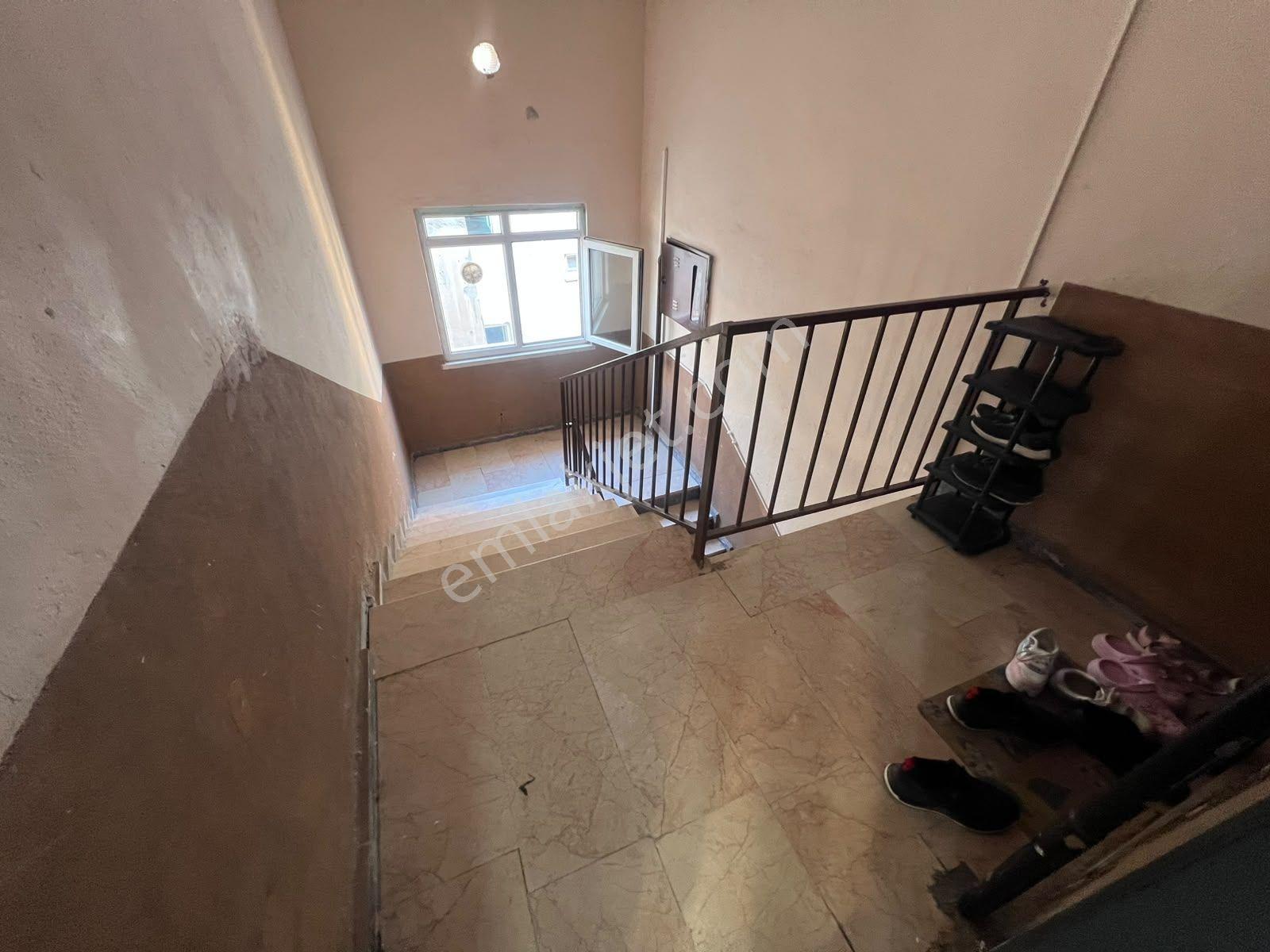 Sincan Akşemsettin Mah Salon Bağımsız Merkezi Konumda Yapılı Satılık Daire — fotoğraf 24