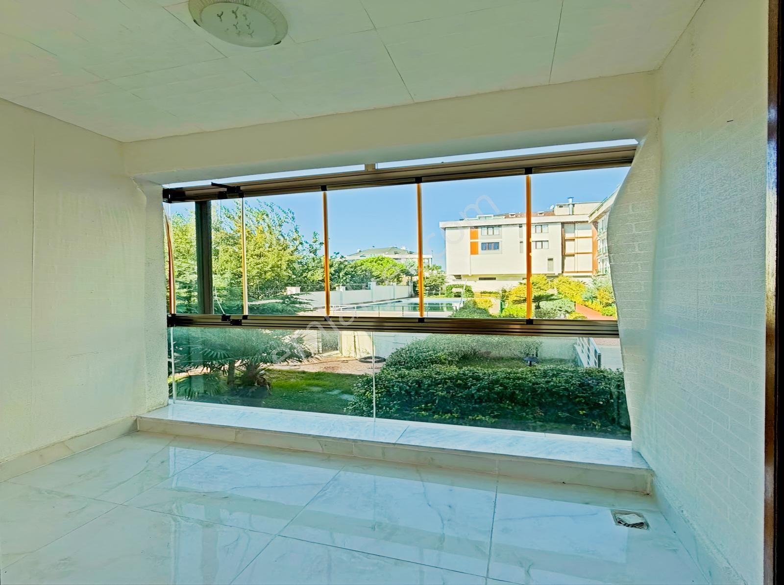 Butik Sitede Deniz Ve Havuz Manzaralı Büyük M2 3+1 Daire — fotoğraf 10