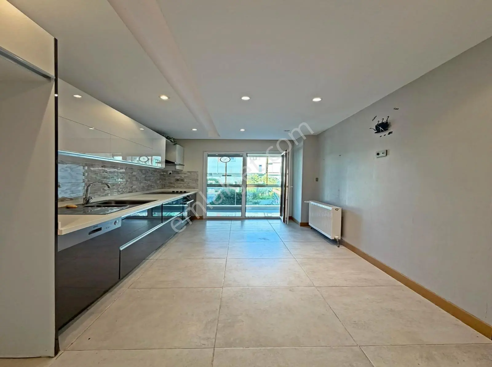 Butik Sitede Deniz Ve Havuz Manzaralı Büyük M2 3+1 Daire — fotoğraf 11