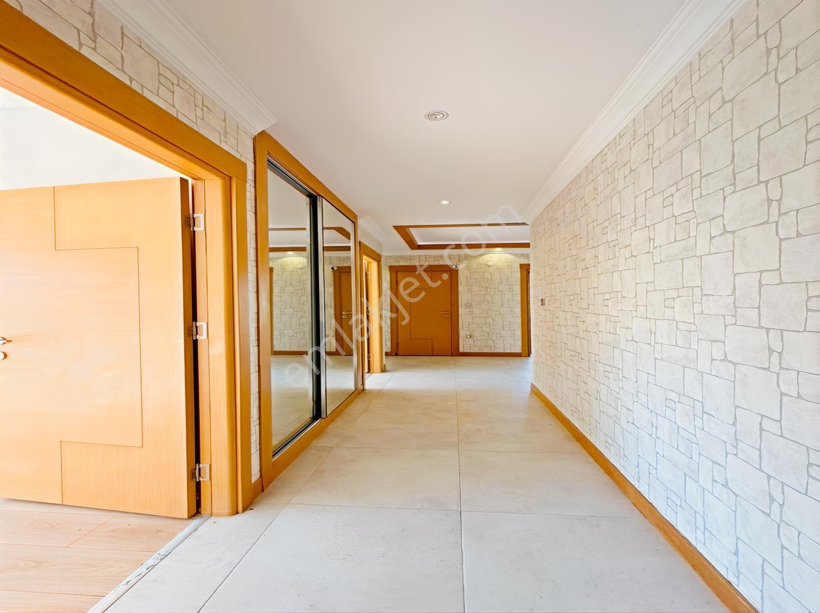 Butik Sitede Deniz Ve Havuz Manzaralı Büyük M2 3+1 Daire — fotoğraf 14