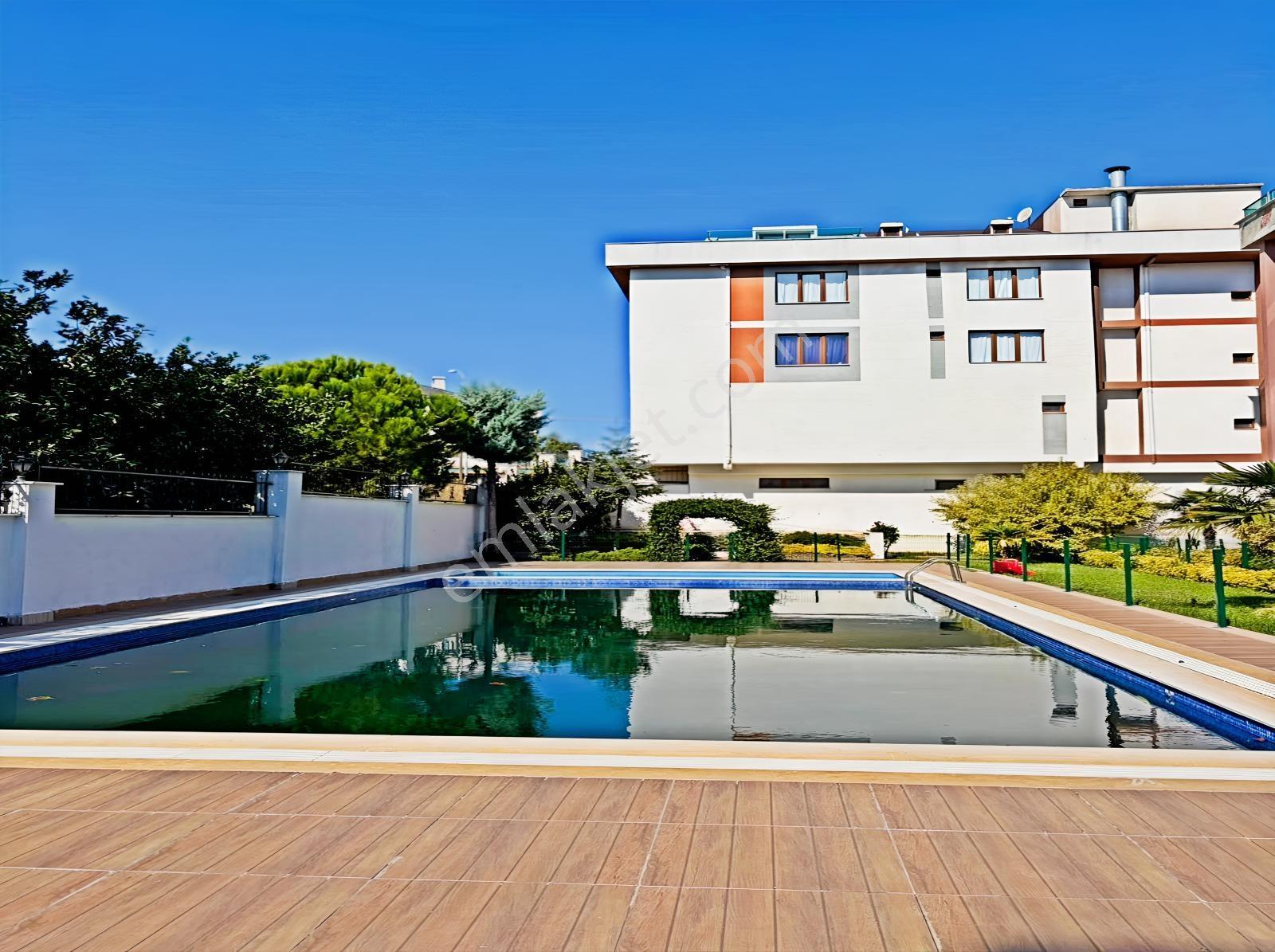 Butik Sitede Deniz Ve Havuz Manzaralı Büyük M2 3+1 Daire — fotoğraf 20