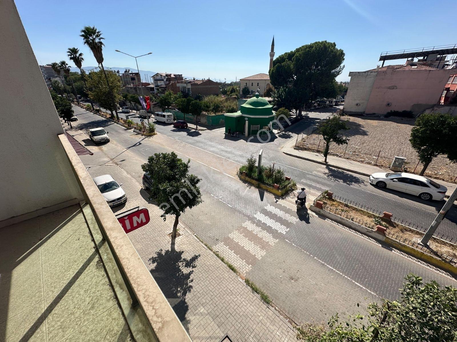 Konut Emlaktan Cadde Üzerinde Satılık 3+1 — fotoğraf 18