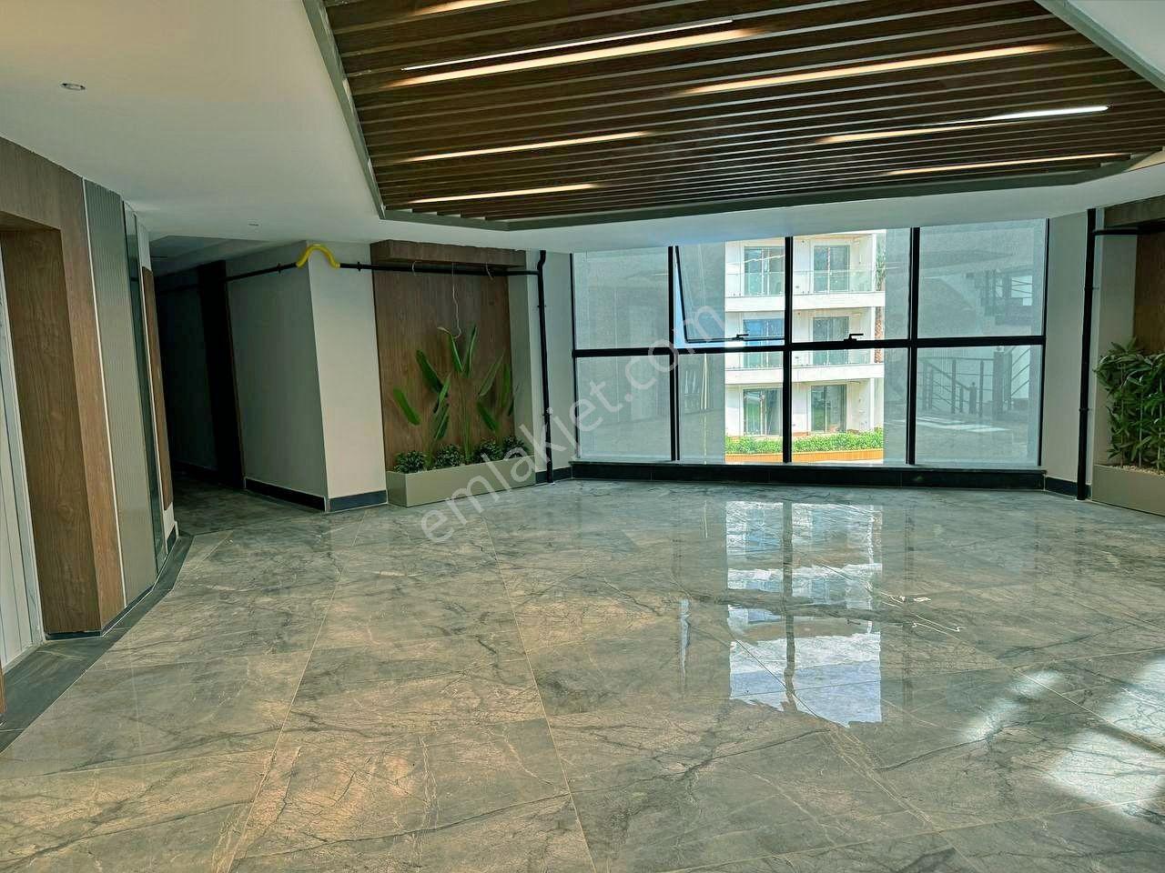 Uytundan Burhaniye Ören'de Ultralüks Sitede 3+1 Satılık Daire — fotoğraf 14